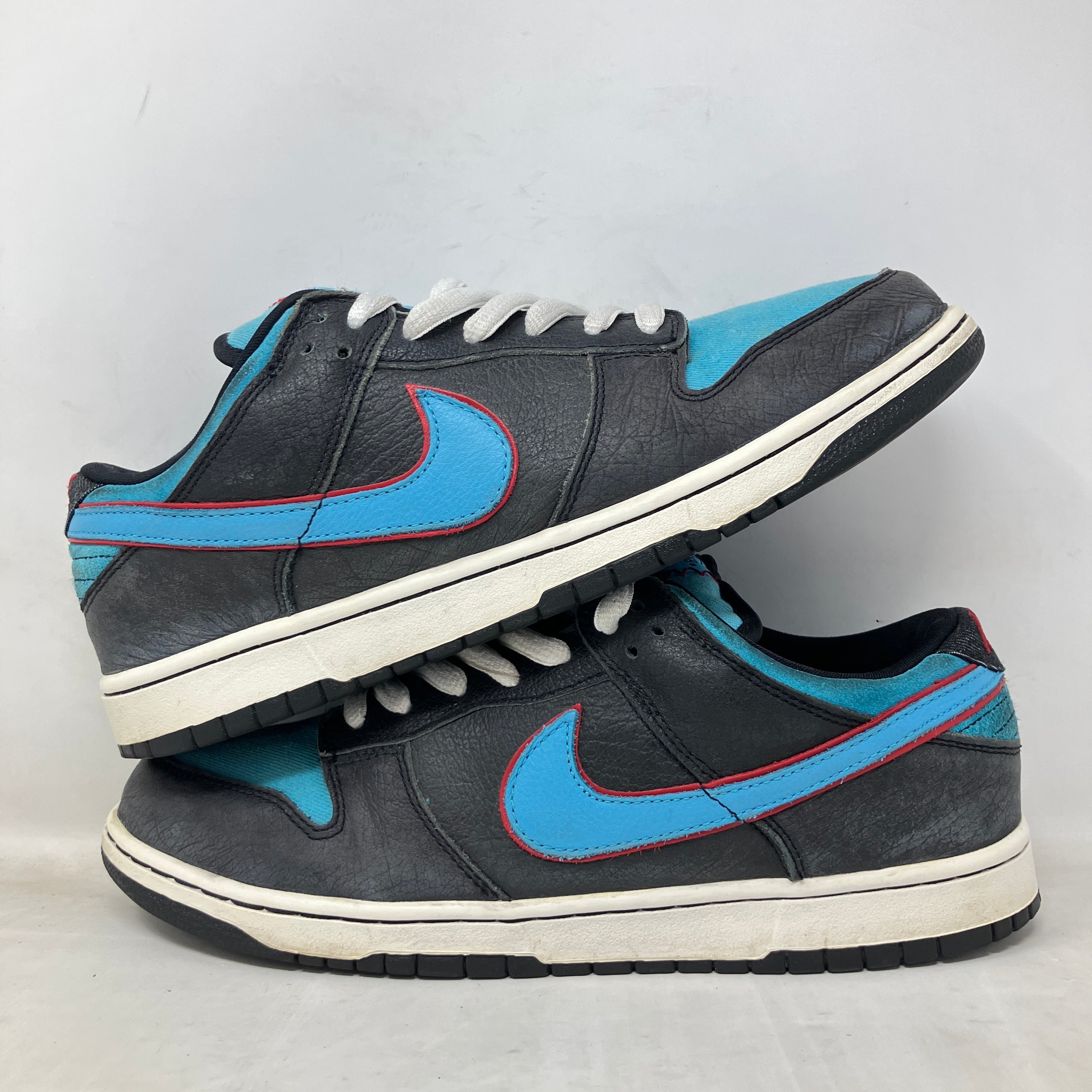 Nike SB Dunk Low Angel and Death