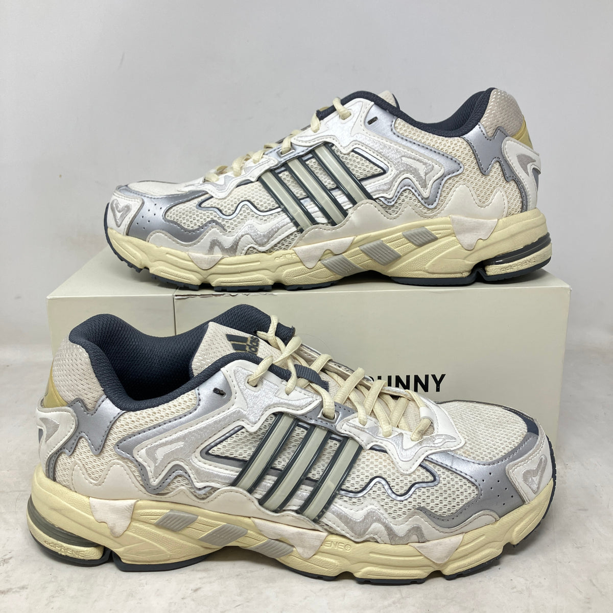 adidas Response CL Bad Bunny