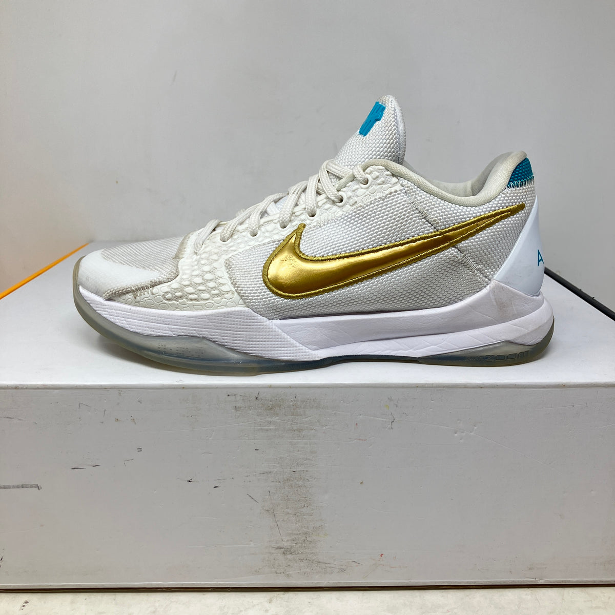 Nike Kobe 5 Protro Undefeated What If Pack