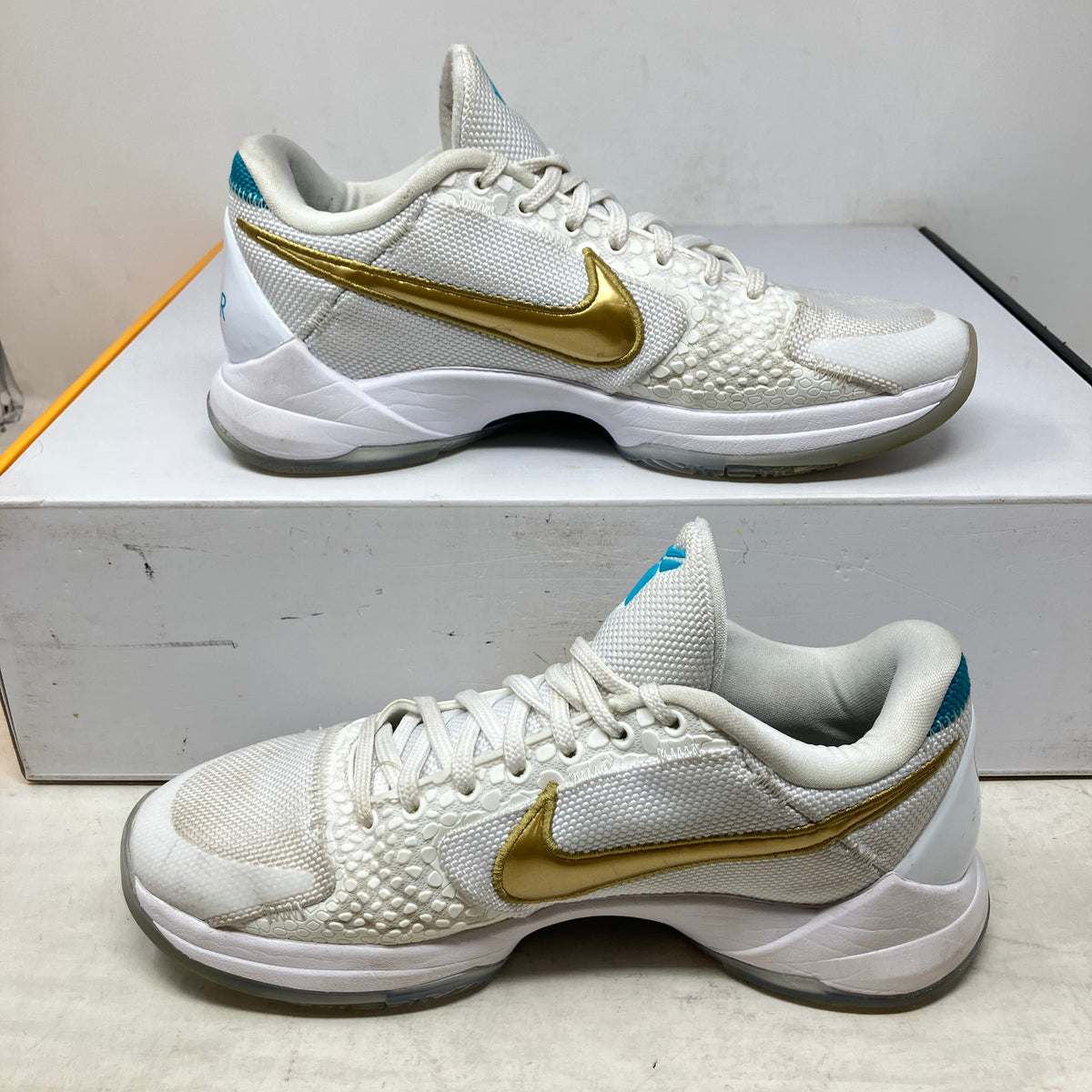 Nike Kobe 5 Protro Undefeated What If Pack