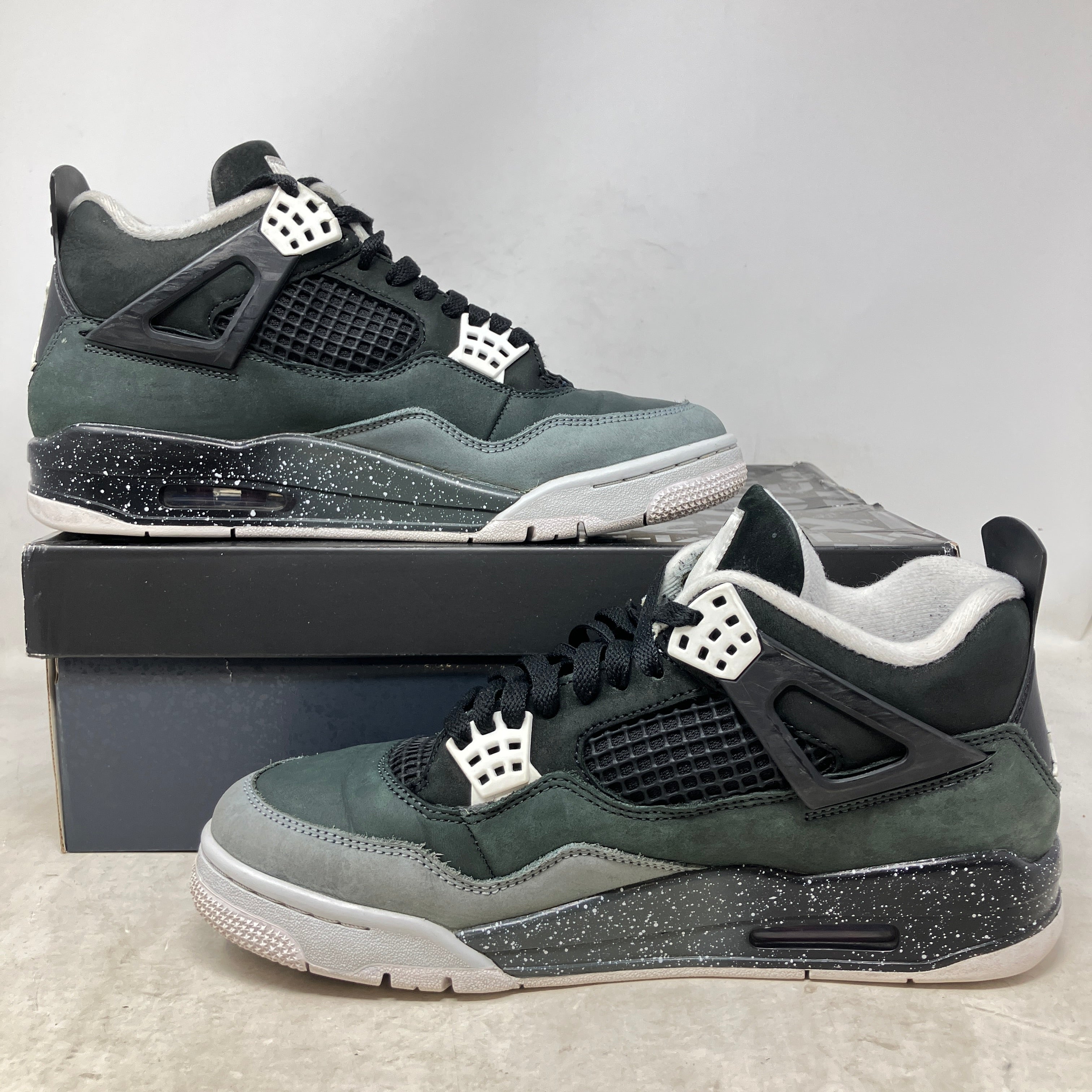 Jordan 4 Retro Fear (2024)