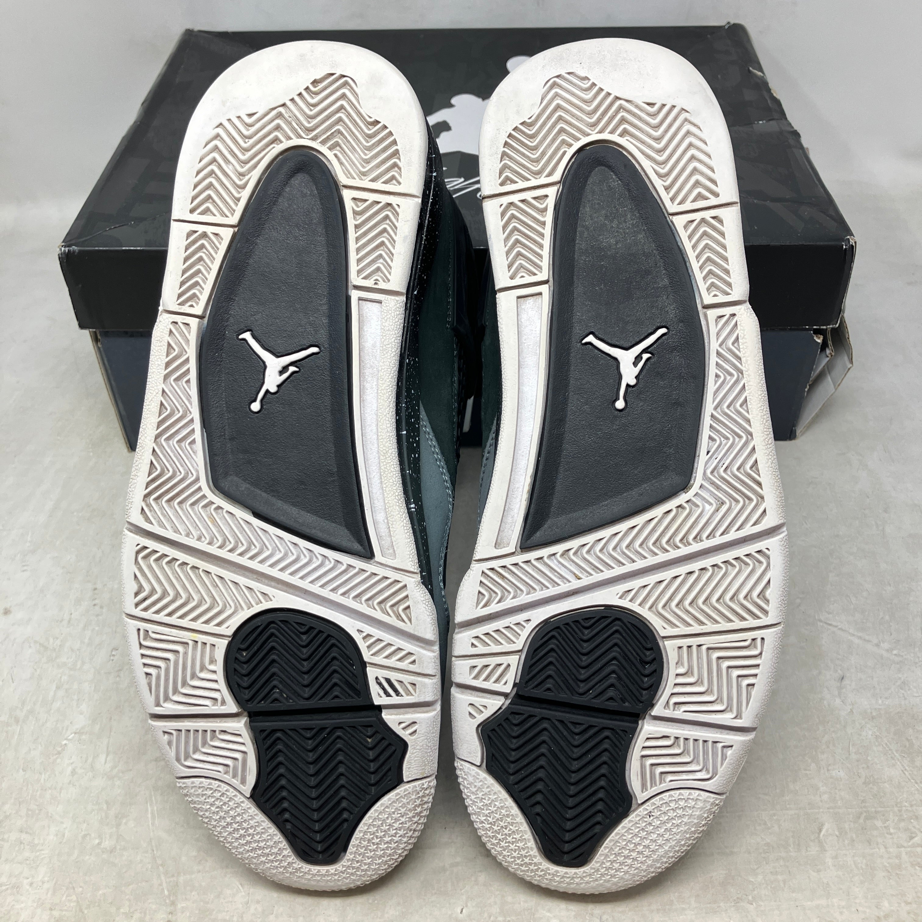 Jordan 4 Retro Fear (2024)