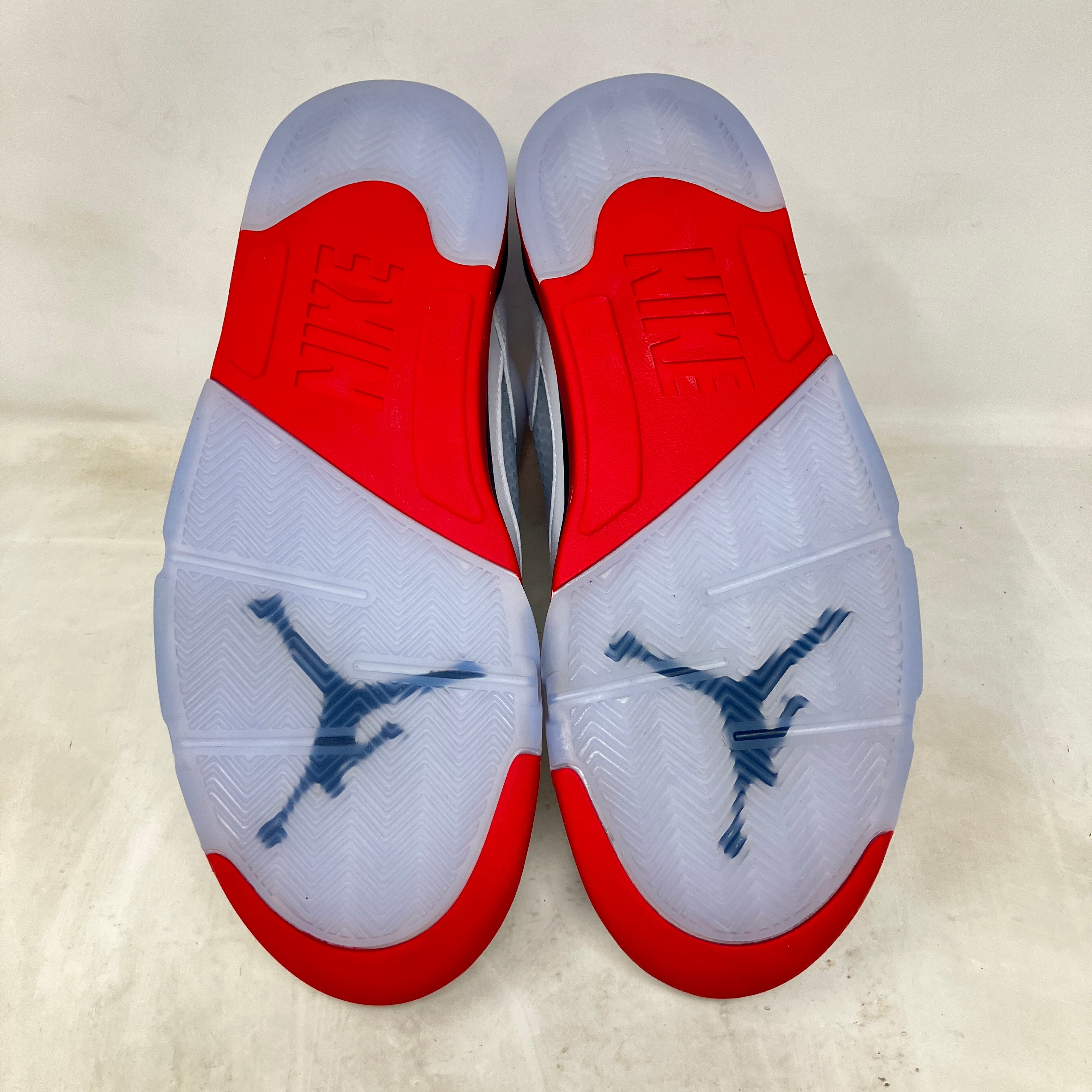 Jordan 5 Retro Fire Red Black Tongue (2025)