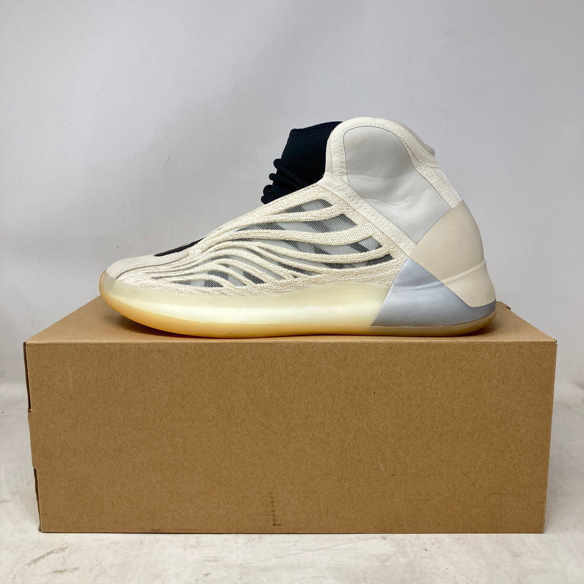 adidas Yeezy QNTM Mist Slate