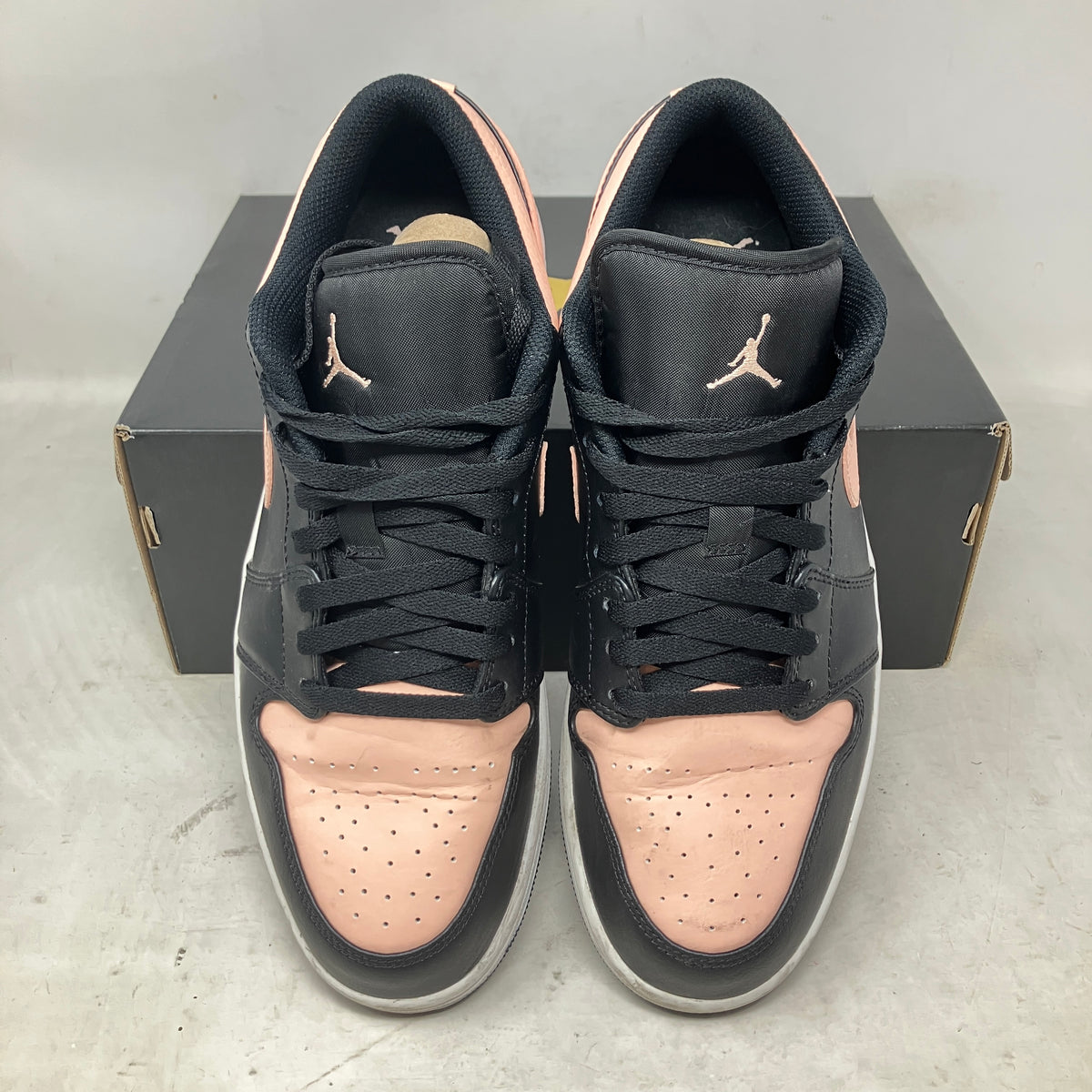 Jordan 1 Low Crimson Tint