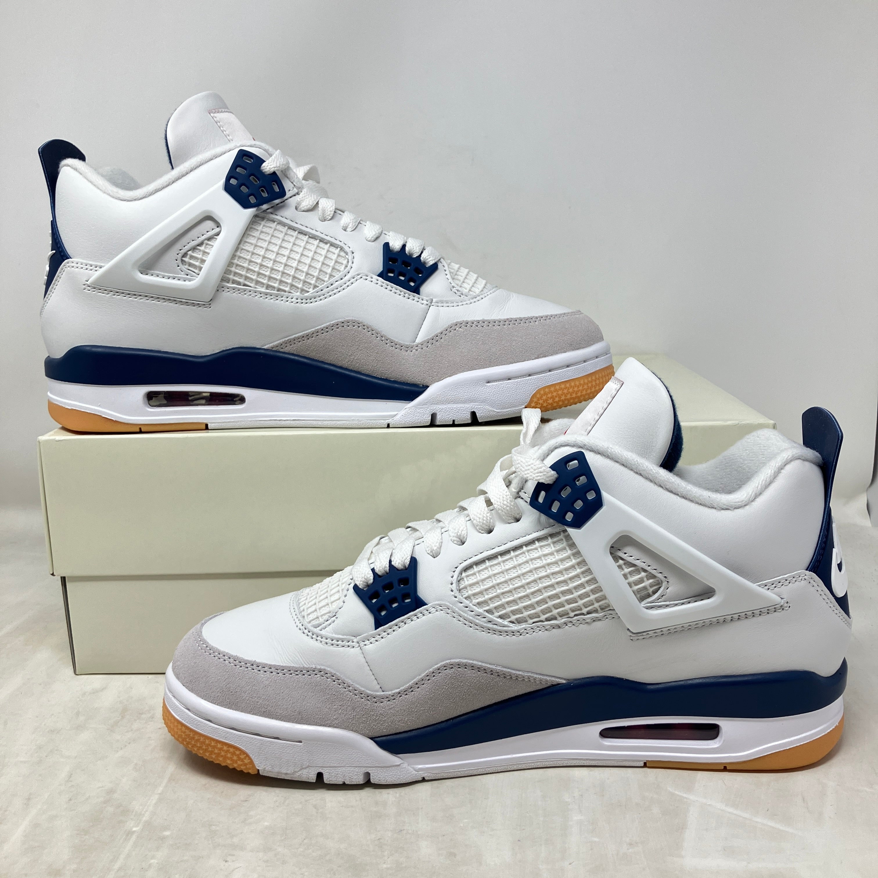 Jordan 4 Retro SB Navy