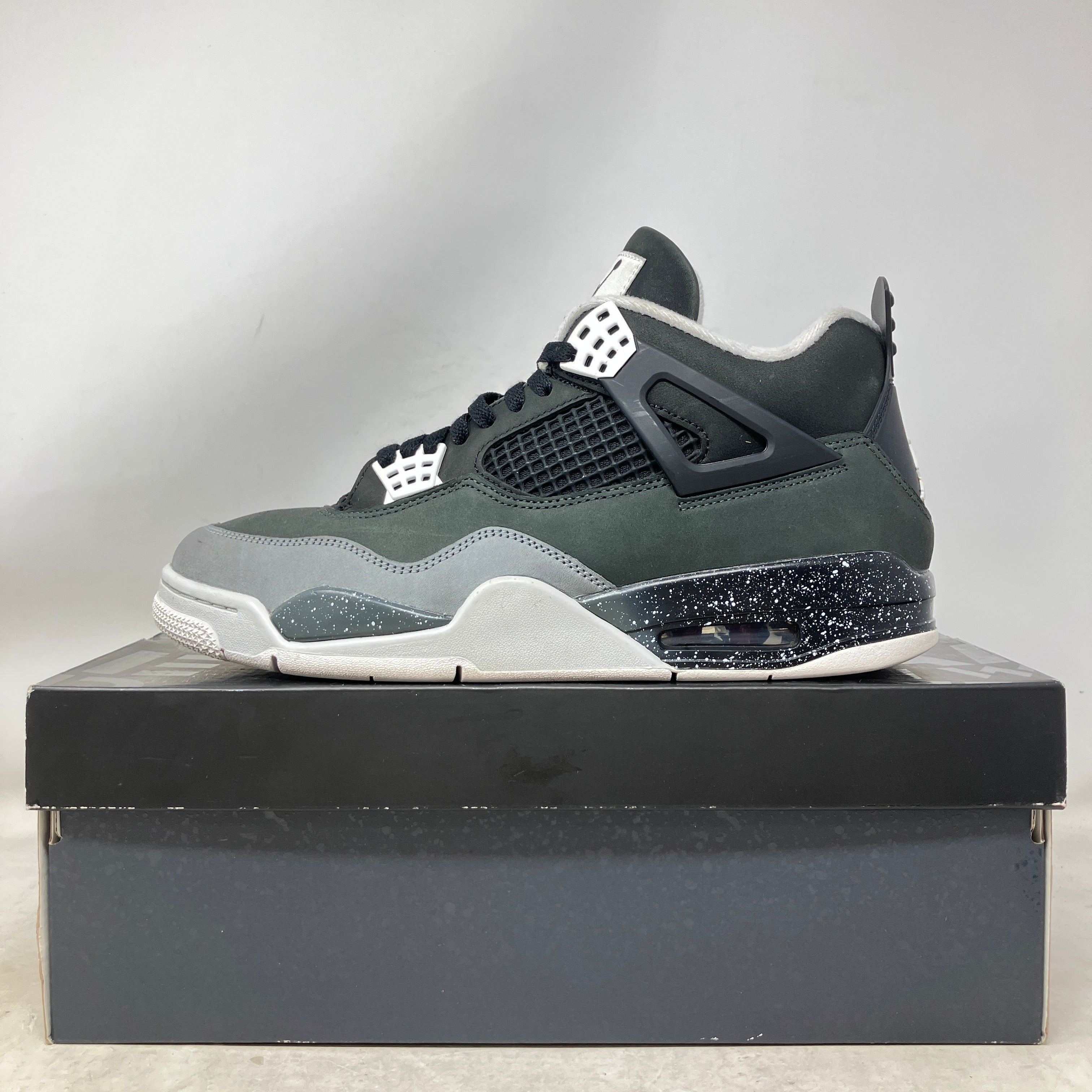 Jordan 4 Retro Fear (2024)