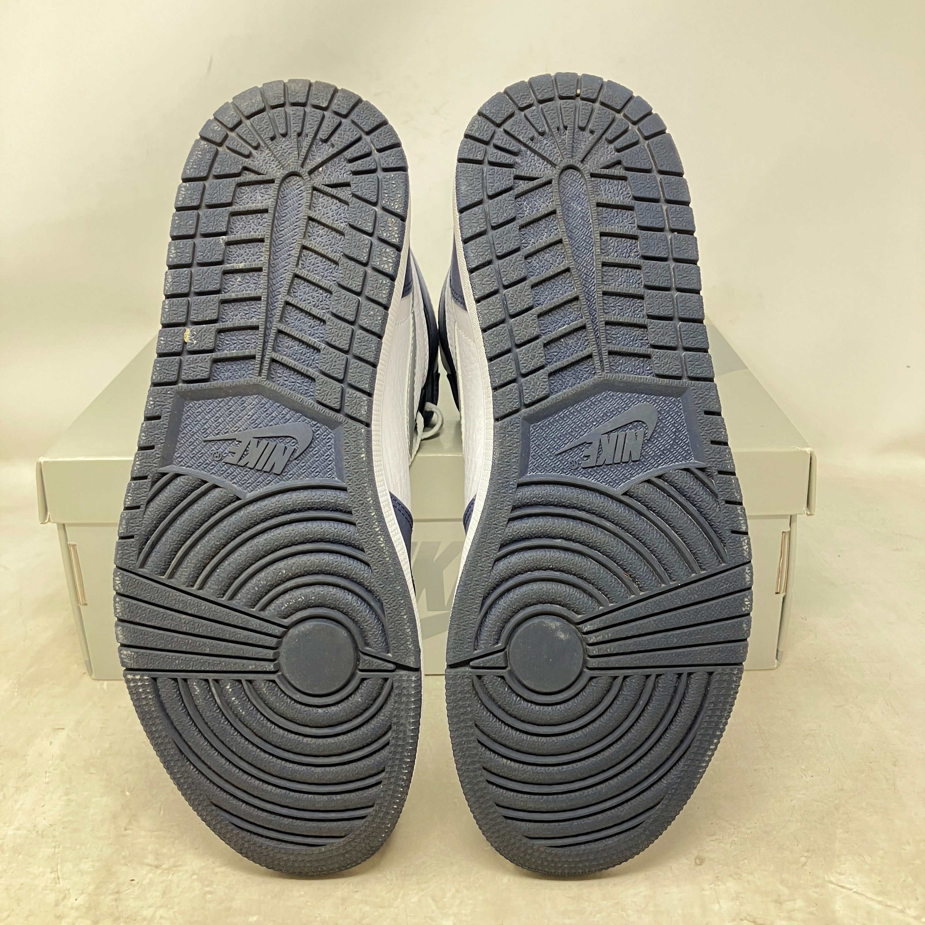 Jordan 1 Retro High CO.JP Midnight Navy (2020)