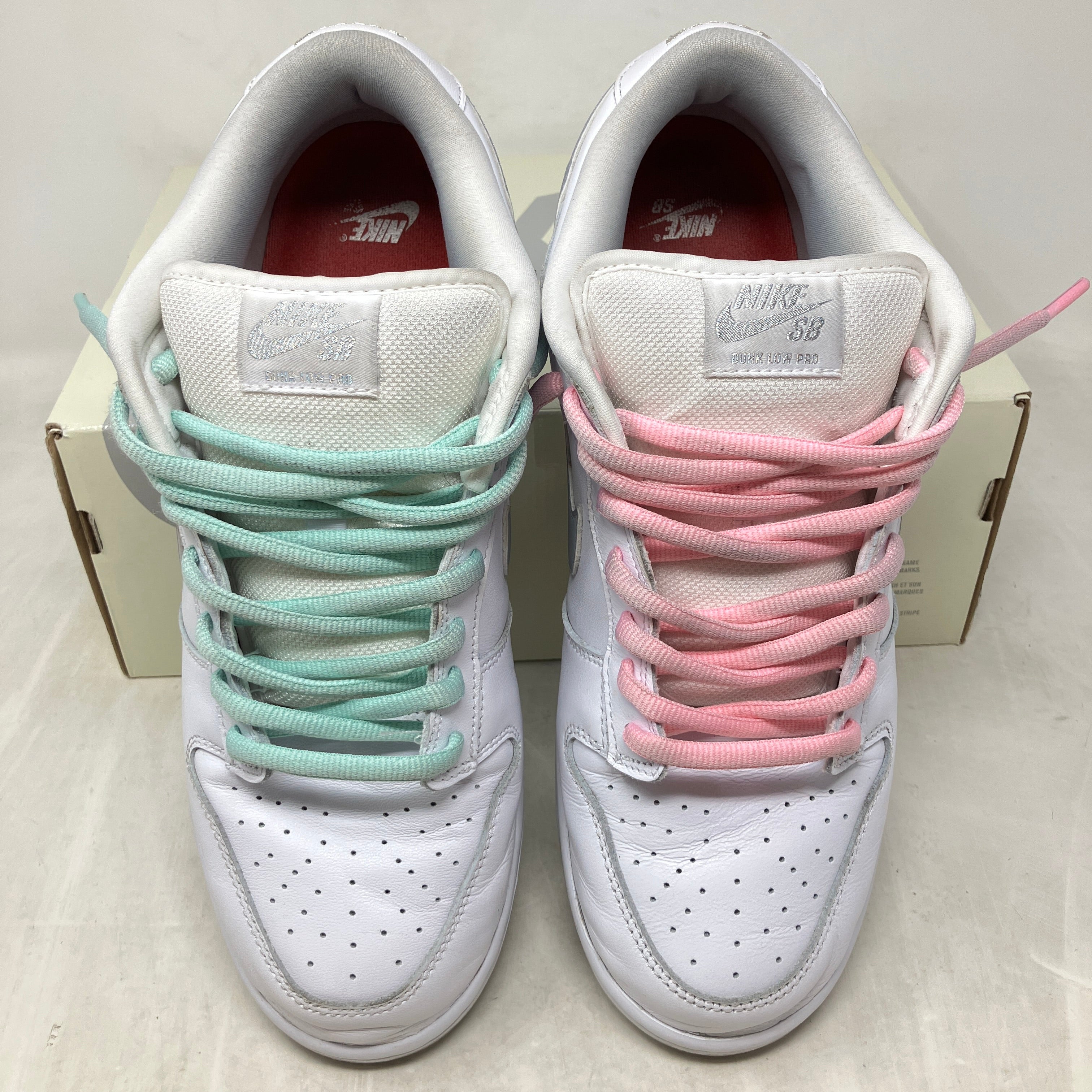 Nike SB Dunk Low Supreme 94 White Metallic Silver