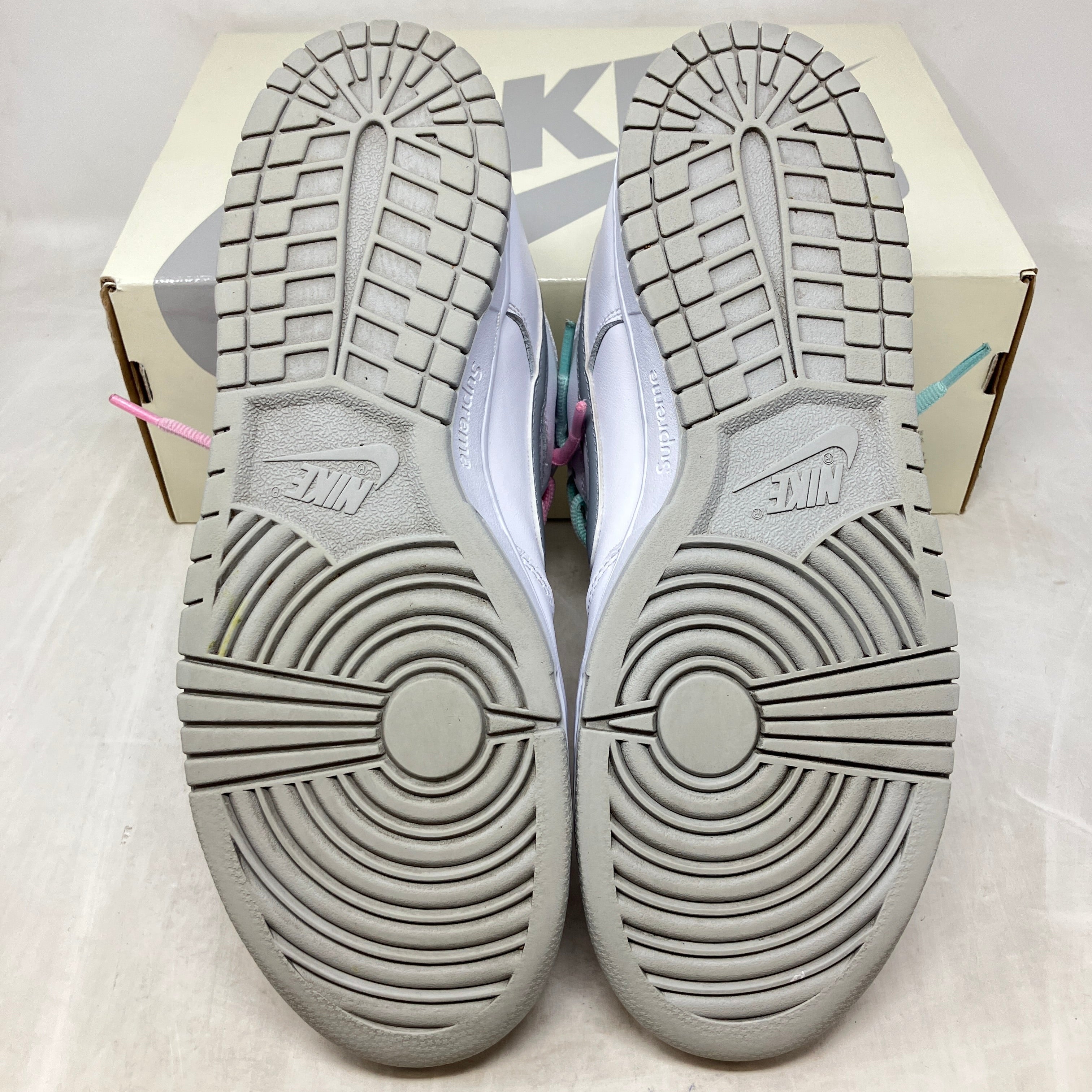 Nike SB Dunk Low Supreme 94 White Metallic Silver