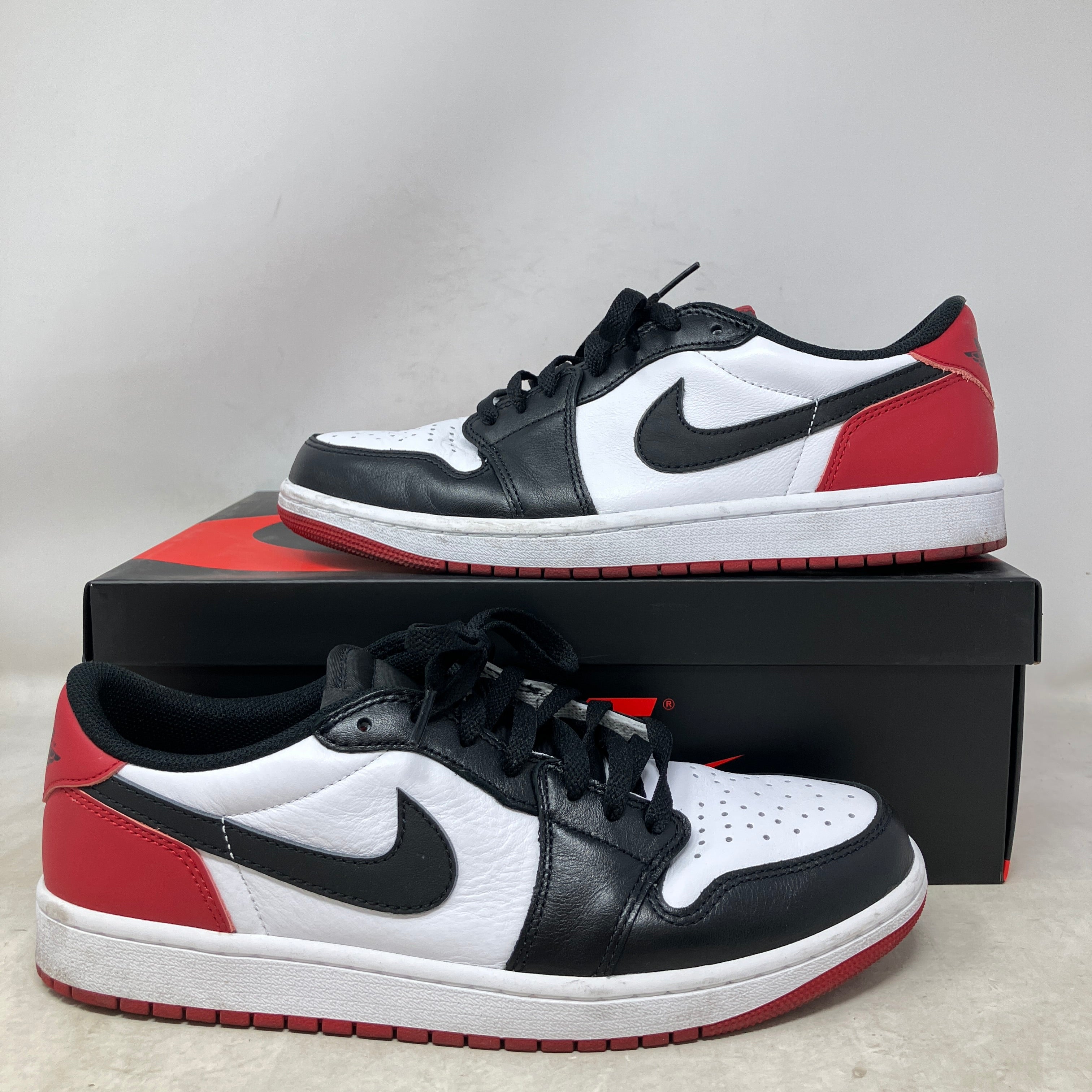 Jordan 1 Retro Low OG Black Toe (2023)