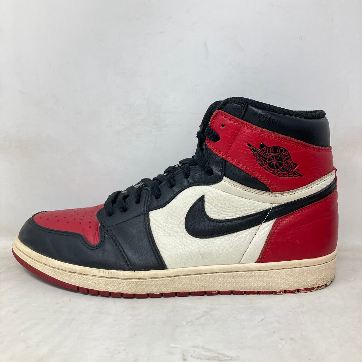 Jordan 1 Retro High Bred Toe