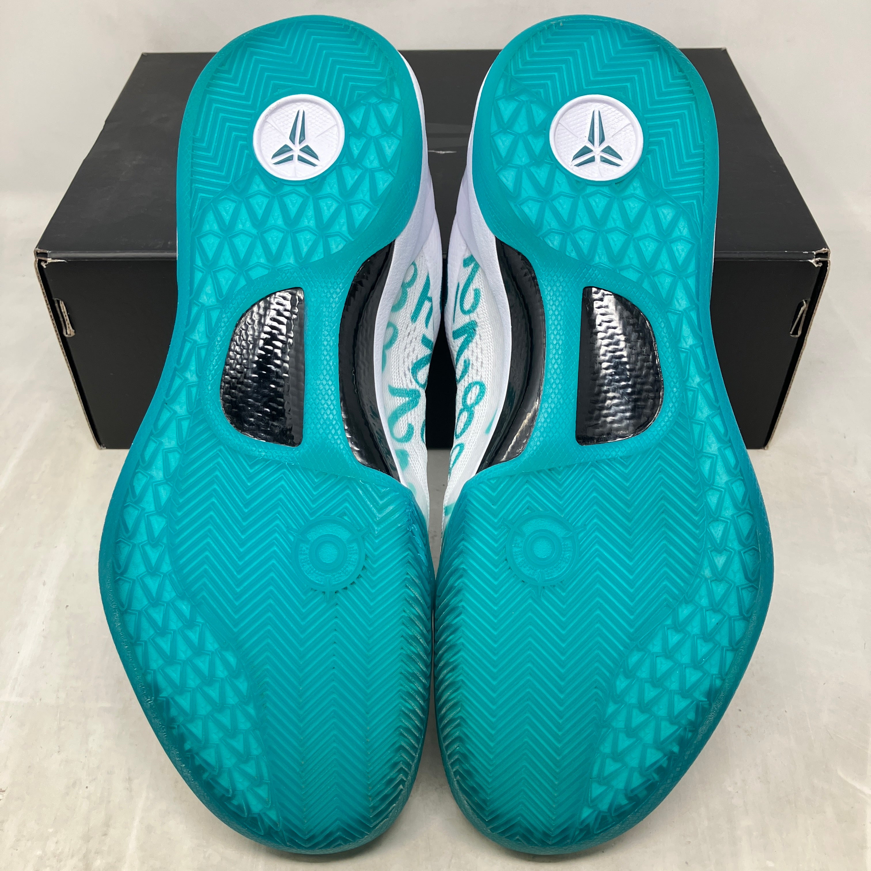 Nike Kobe 8 Protro Radiant Emerald