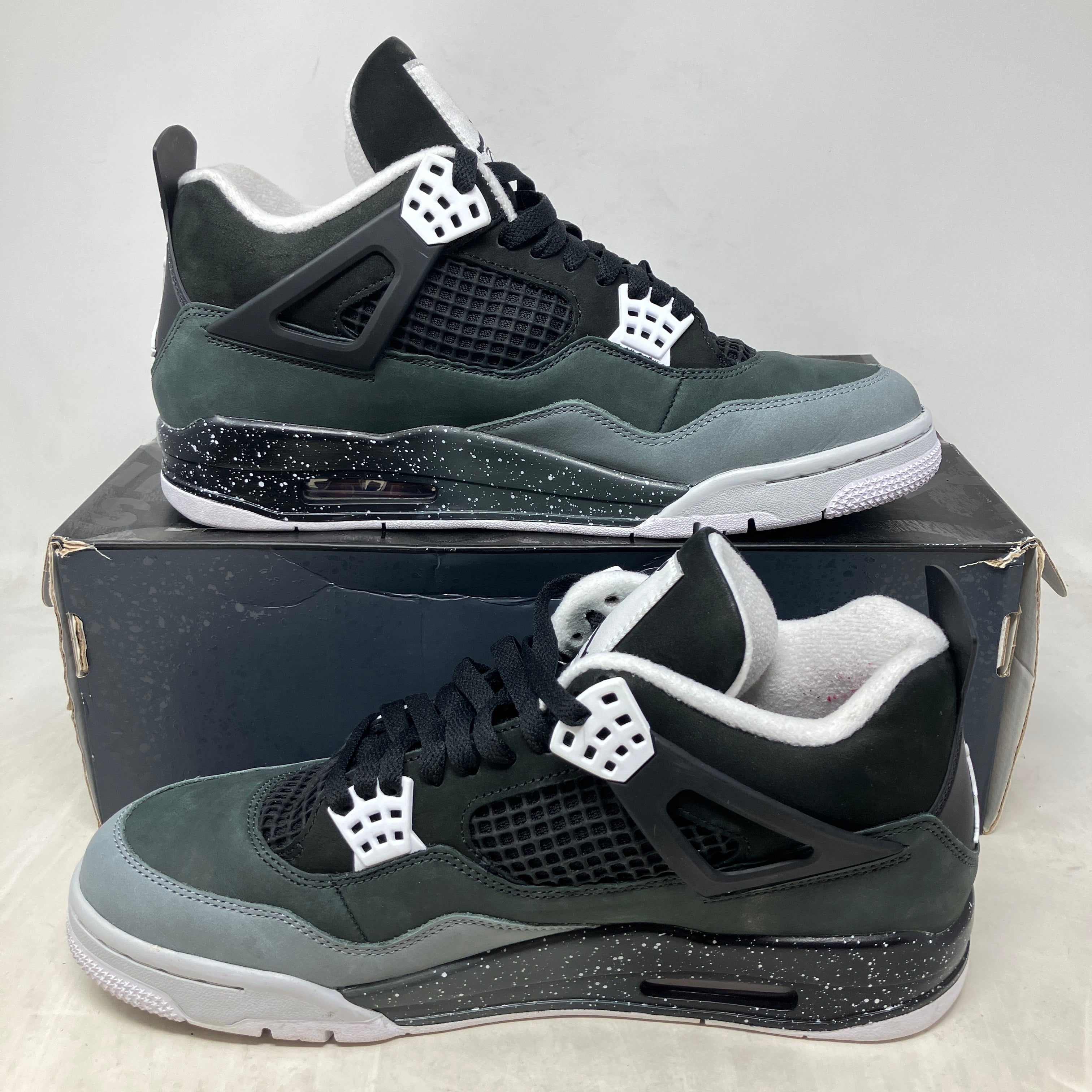 Jordan 4 Retro Fear (2024)