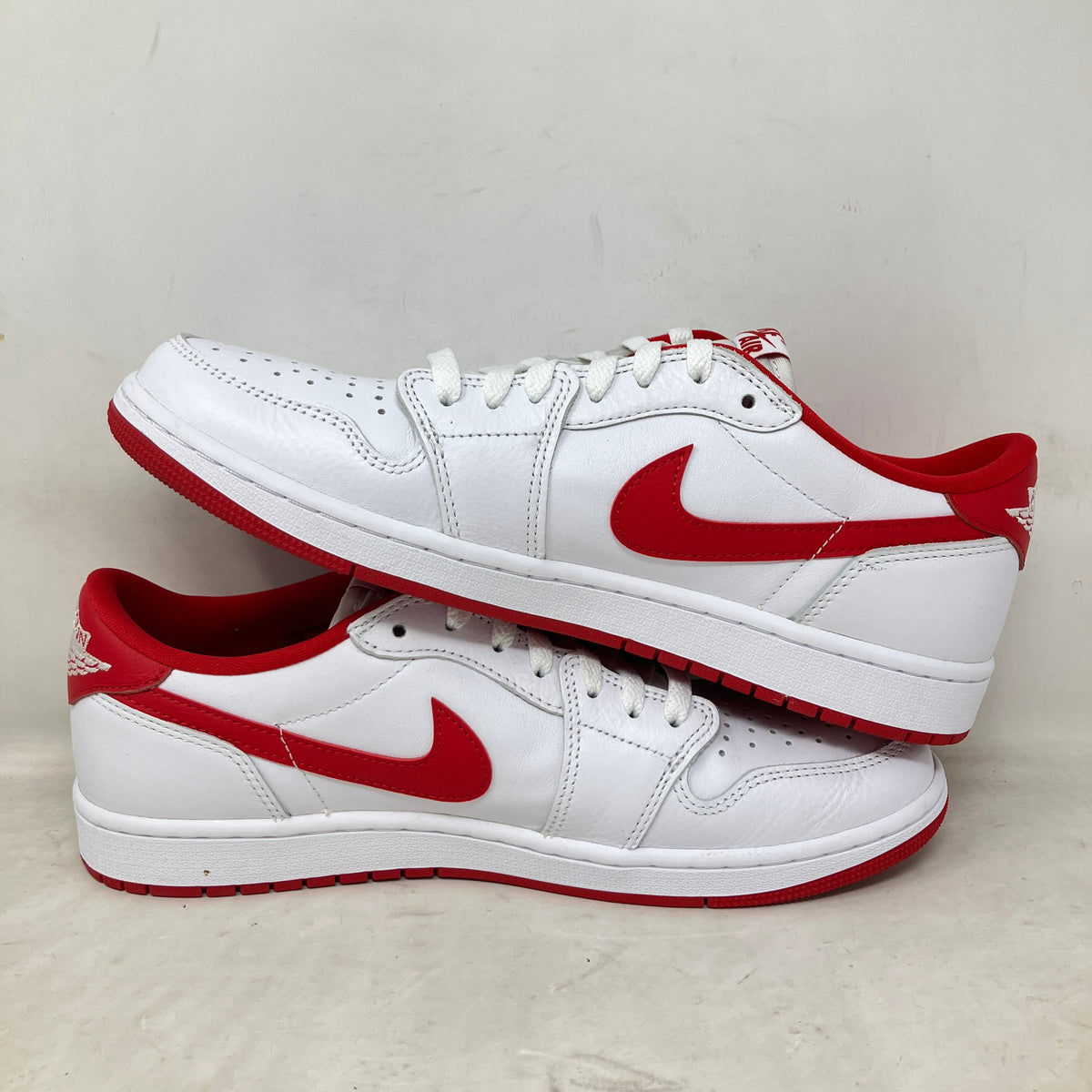 Jordan 1 Retro Low OG University Red