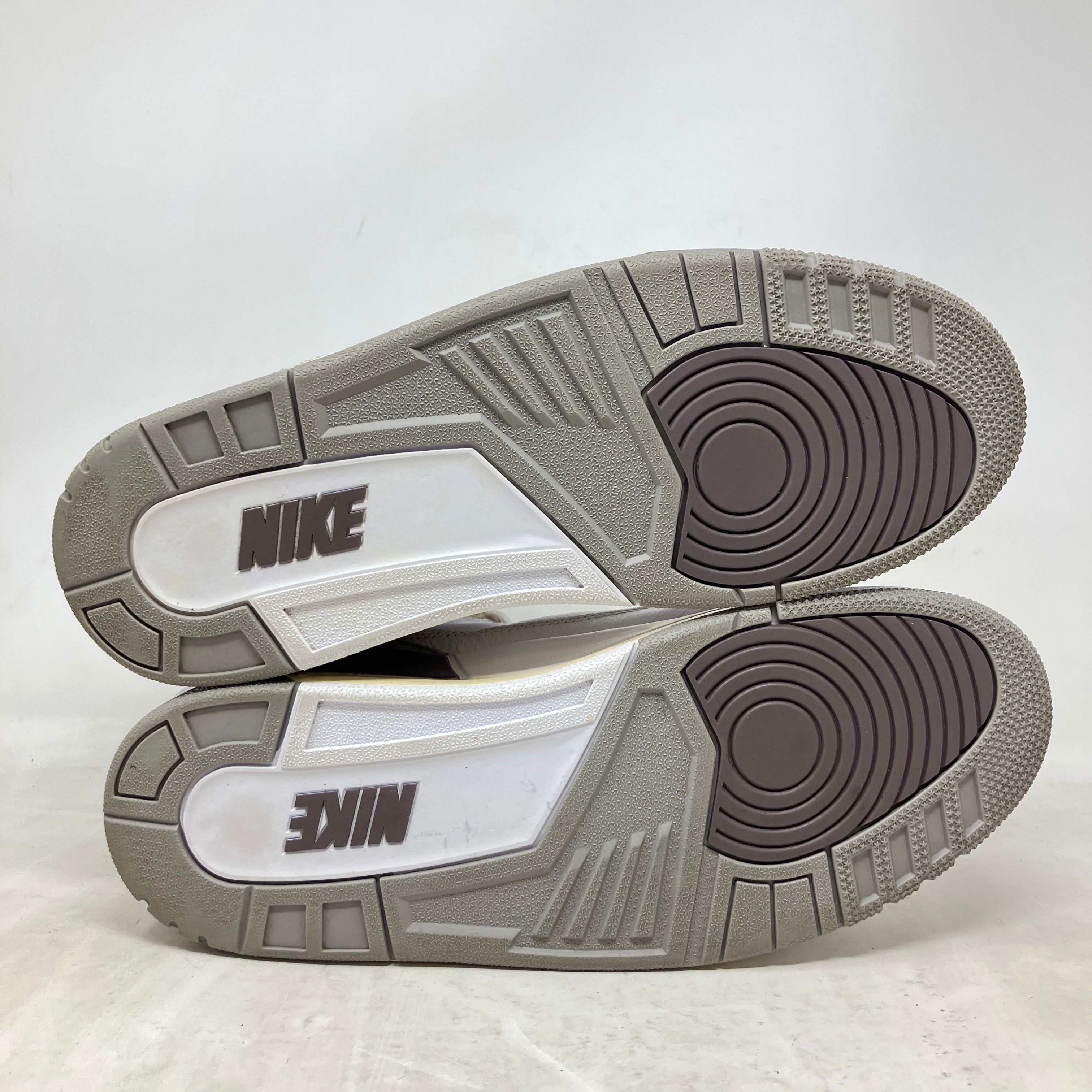 Jordan 3 Retro SP A Ma Maniére (Women's)