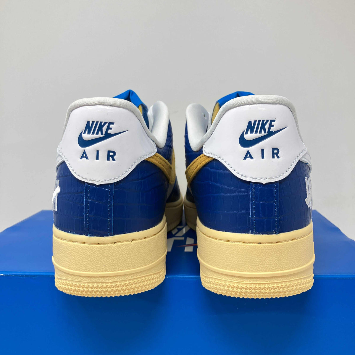 Nike Air Force 1 Low SP Undefeated 5 On It Blue Yellow Croc