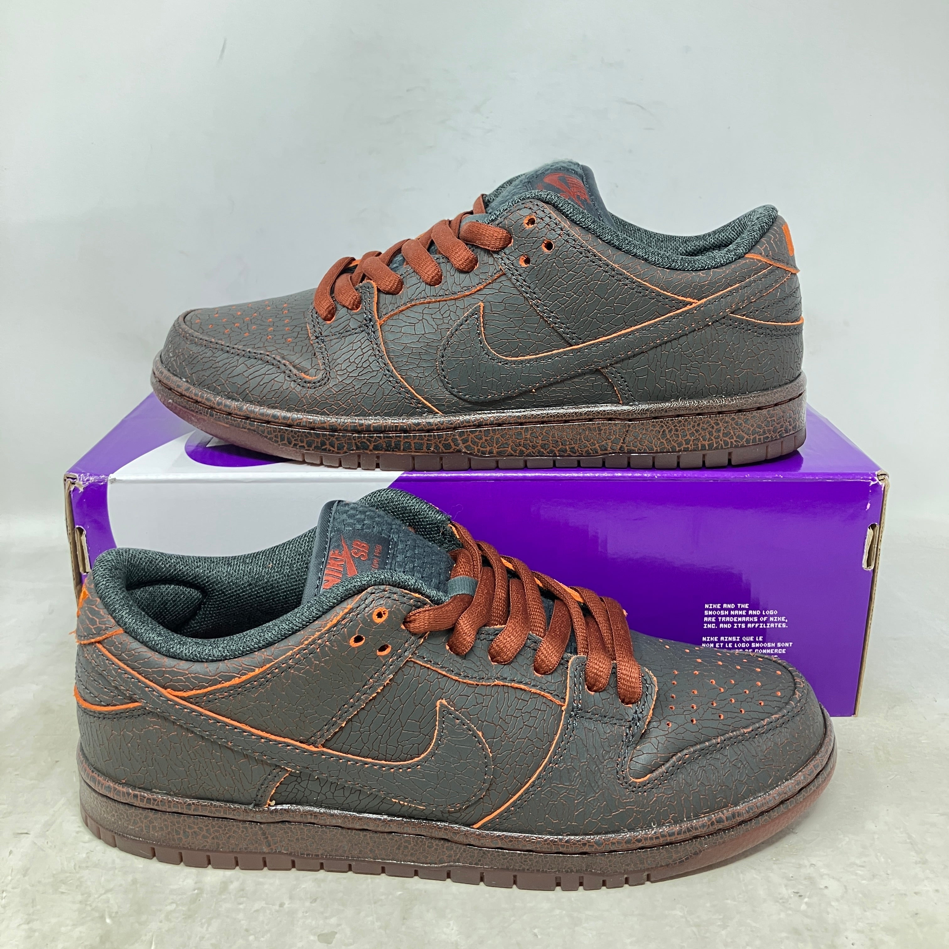 Nike Dunk SB Low Krampus
