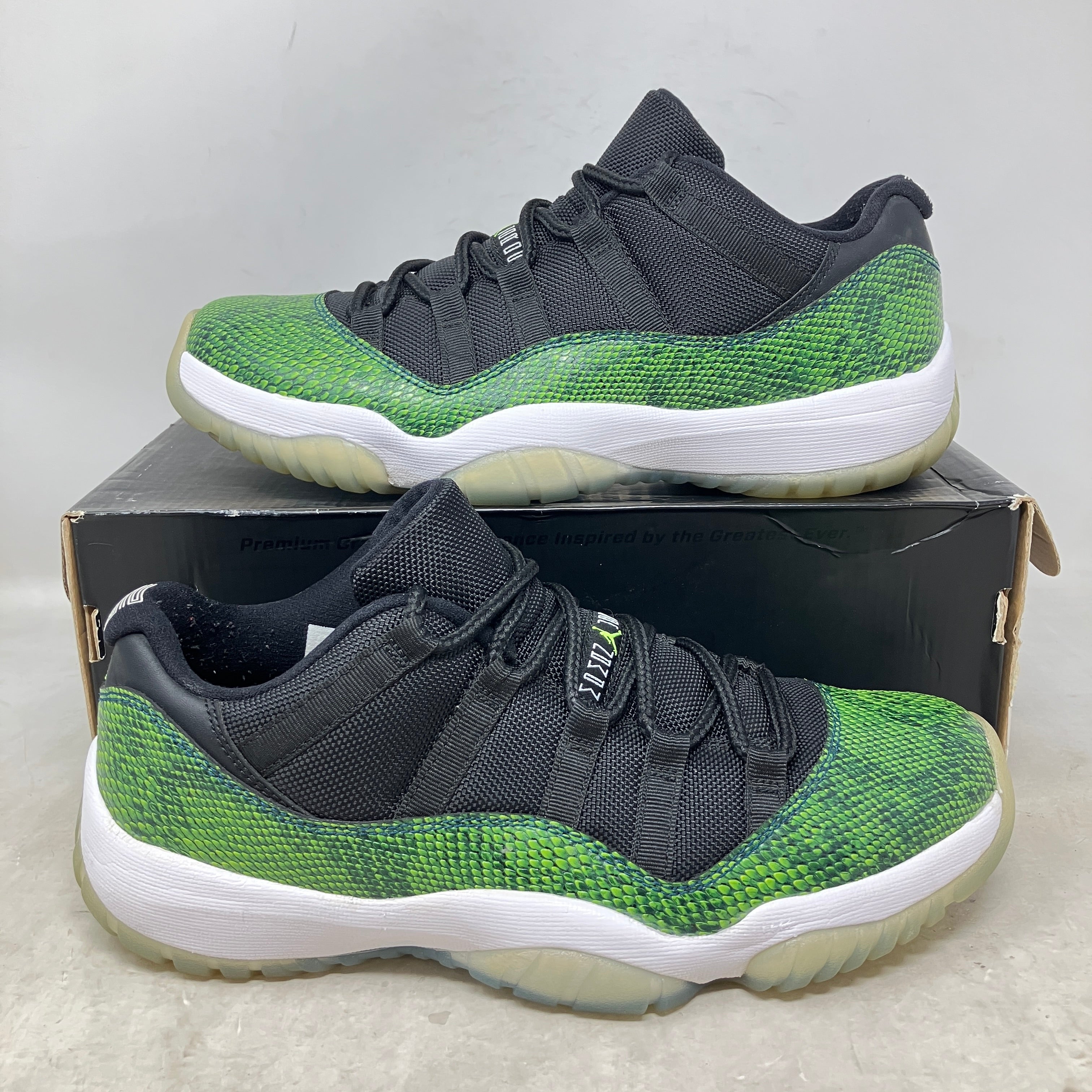 Jordan 11 Retro Low Green Snakeskin
