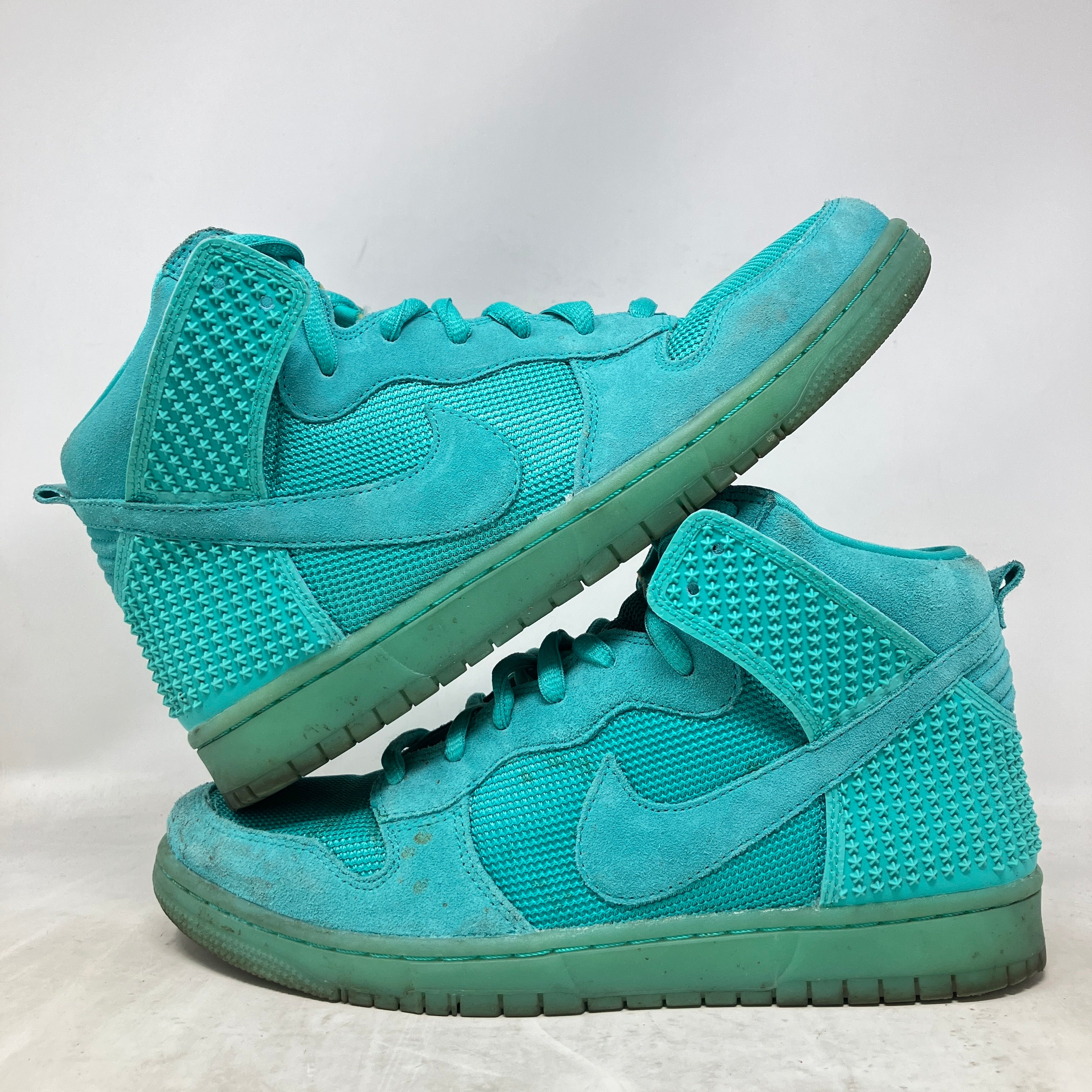 Nike Dunk CMFT Premium Light Retro