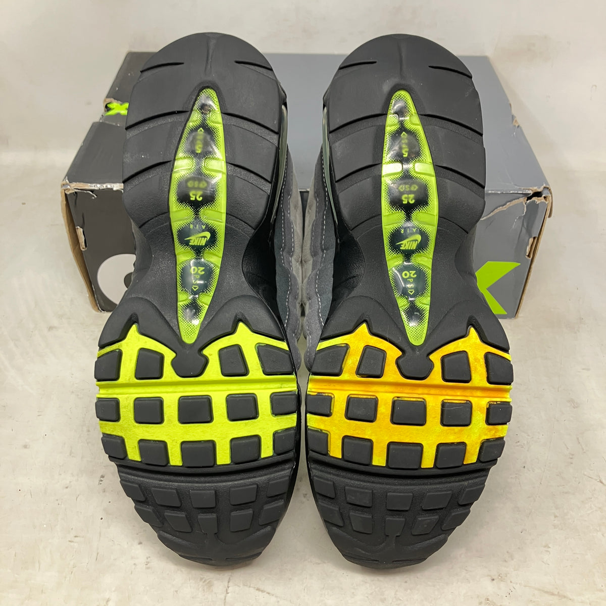 Nike Air Max 95 OG Big Bubble Neon (2025/2026)