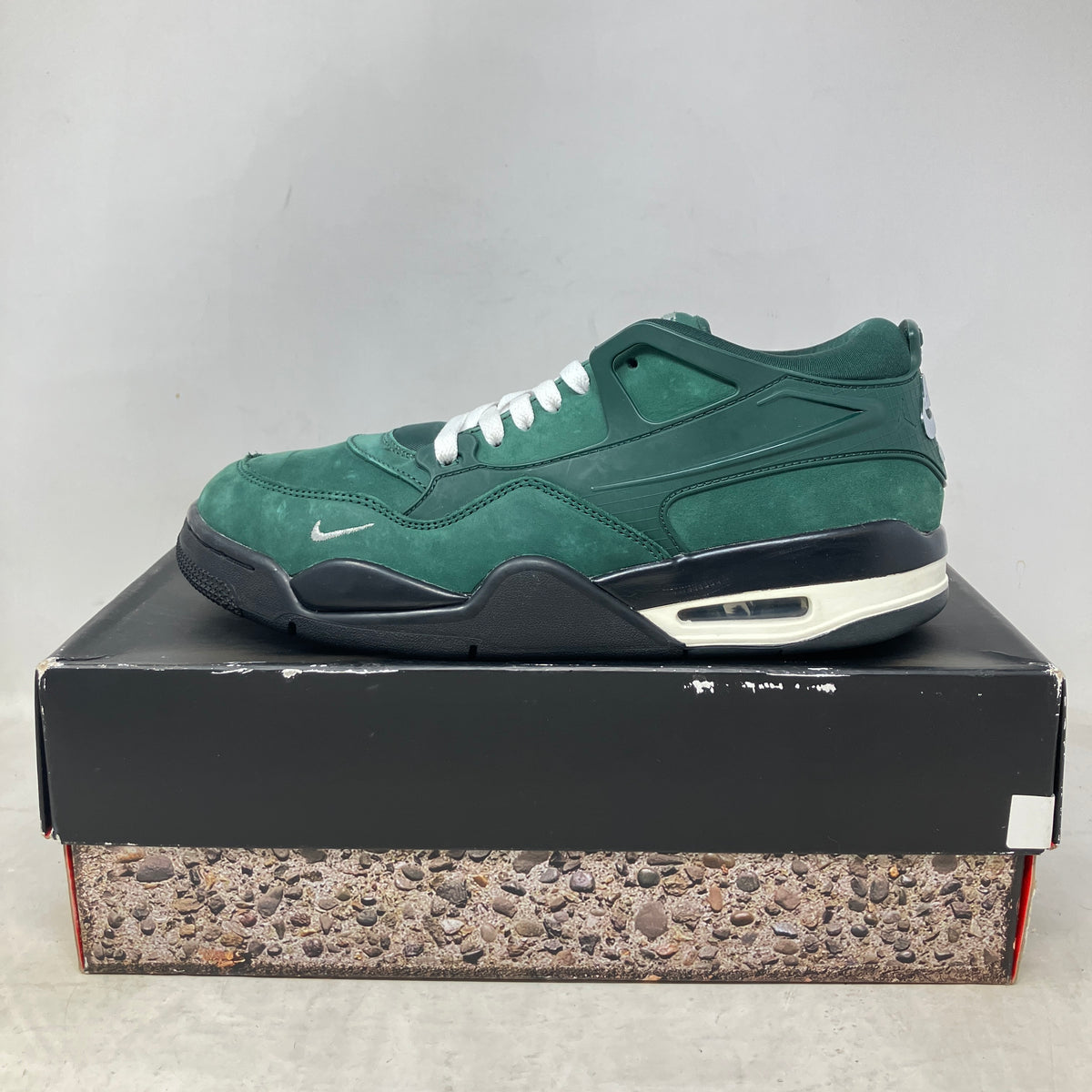 Jordan 4 RM SP Nigel Sylvester Grandma's Driveway