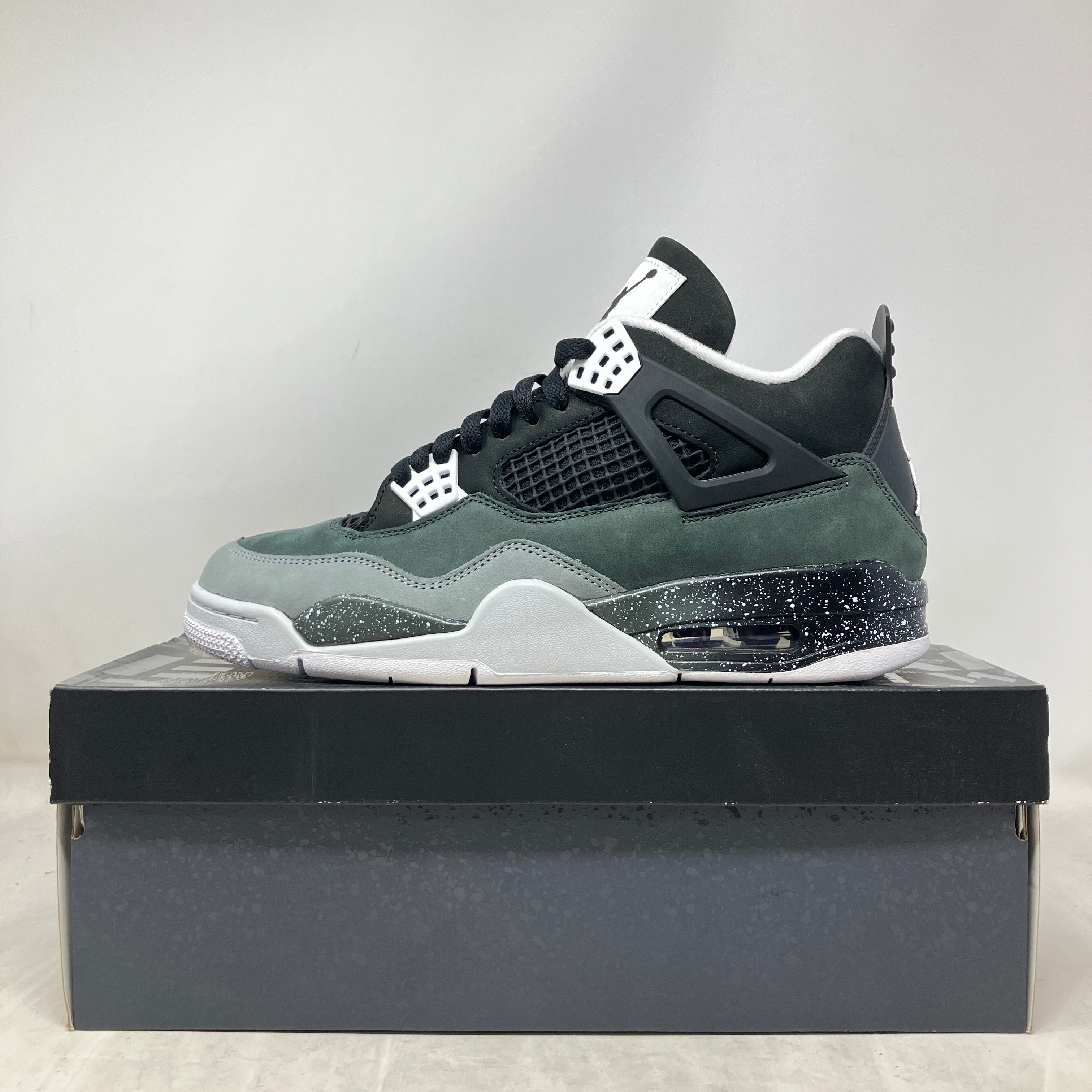 Jordan 4 Retro Fear (2024)