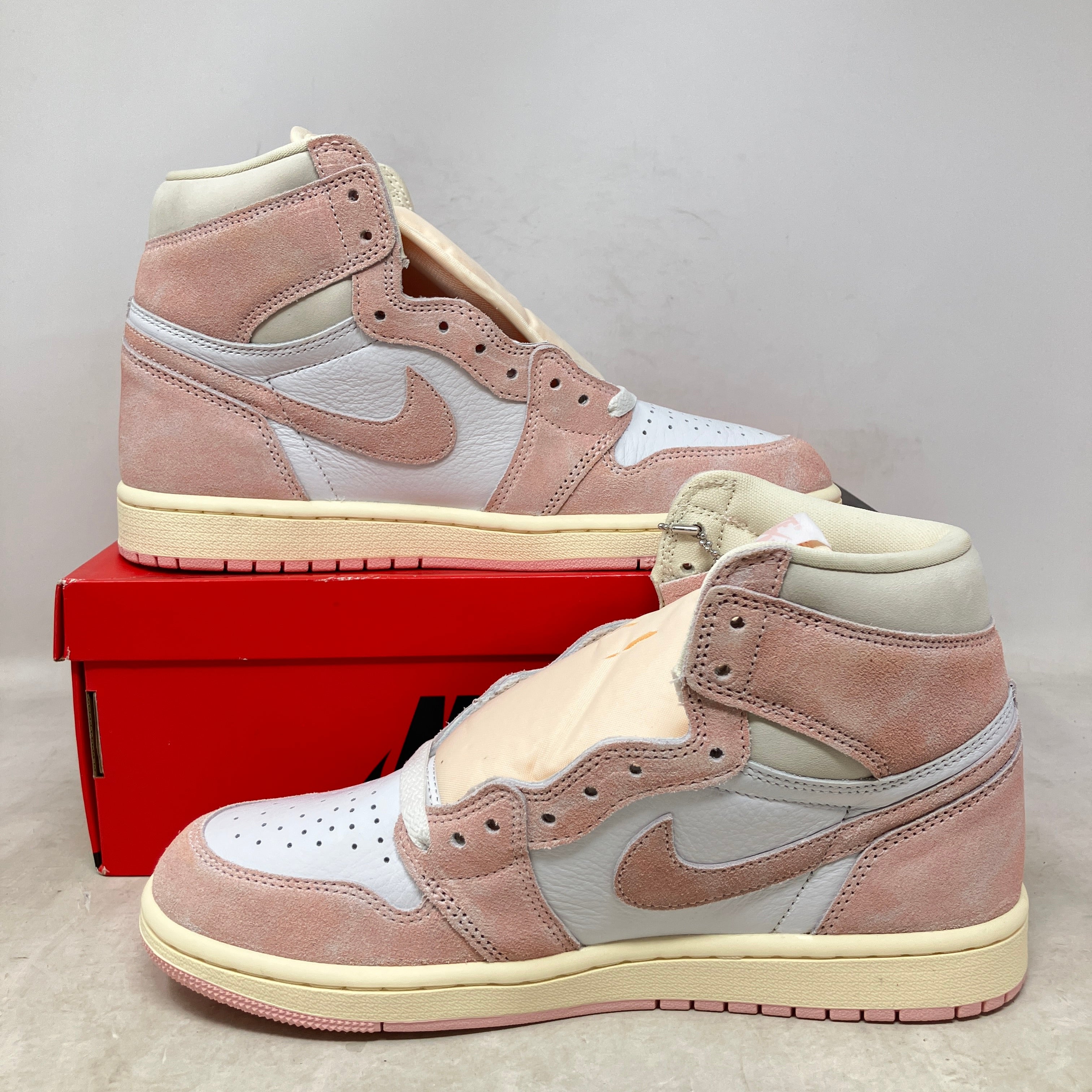 Jordan 1 Retro High OG Washed Pink (Women's)