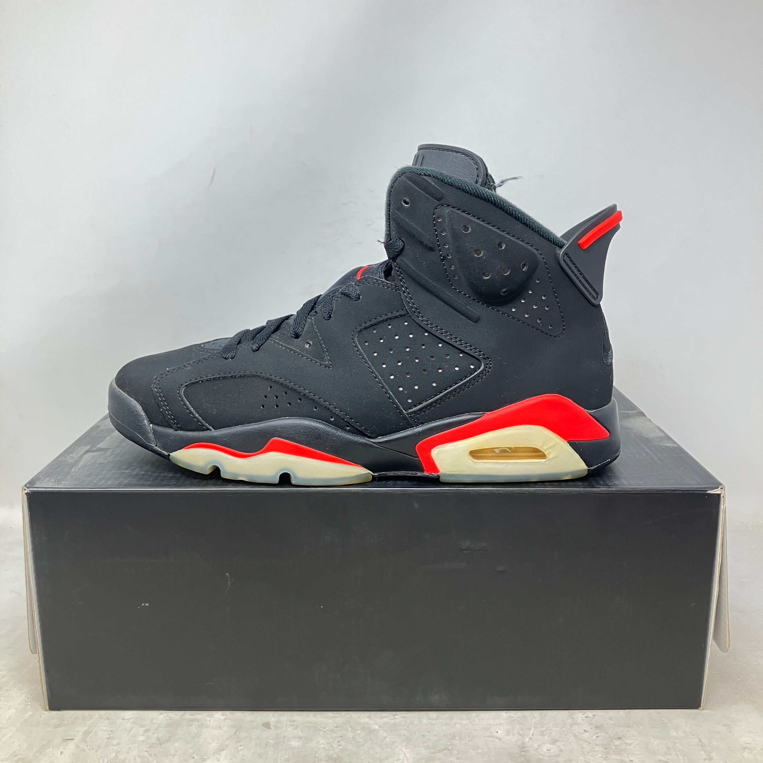 Jordan 6 Retro Black Infrared (2019)