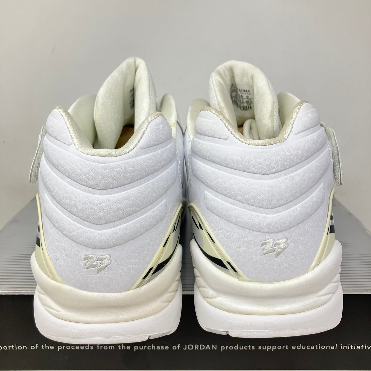 Jordan 8 Retro Low White Metallic Silver