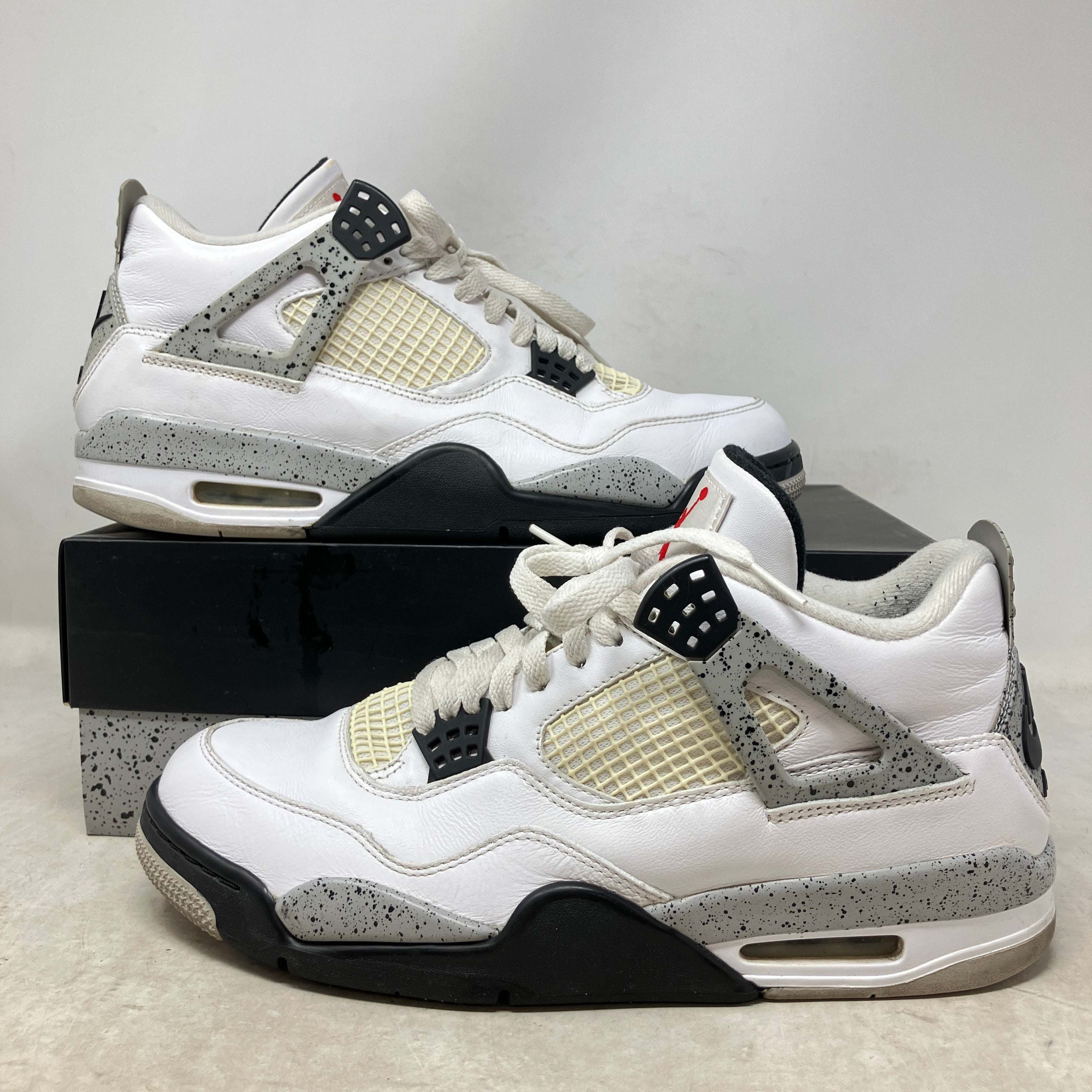 Jordan 4 Retro White Cement (2016)