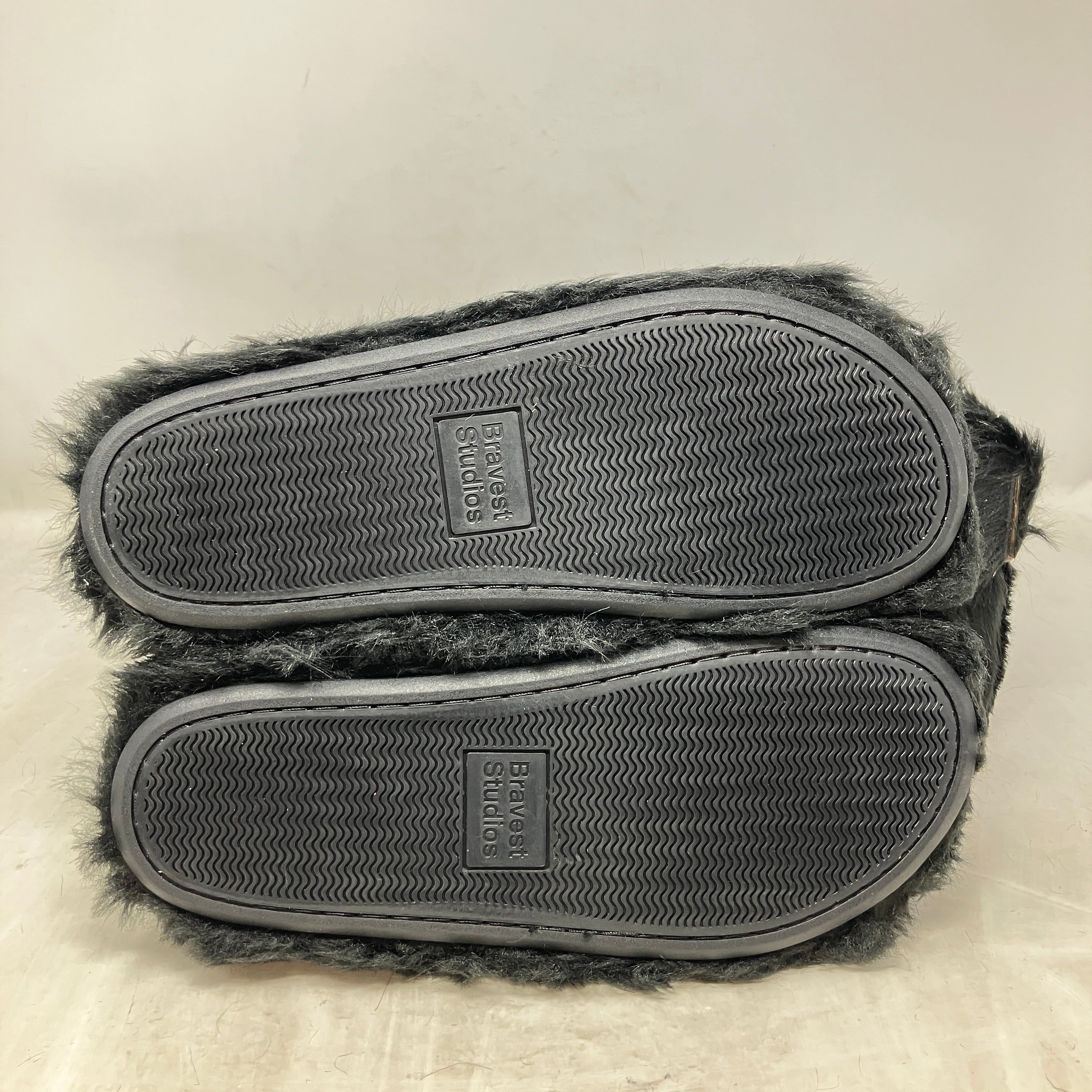 Bravest Studios Bear Claw Mule Black