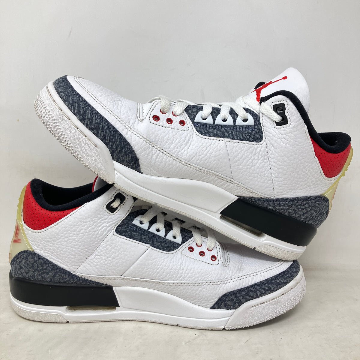 Jordan 3 Retro SE Fire Red Denim (2020)