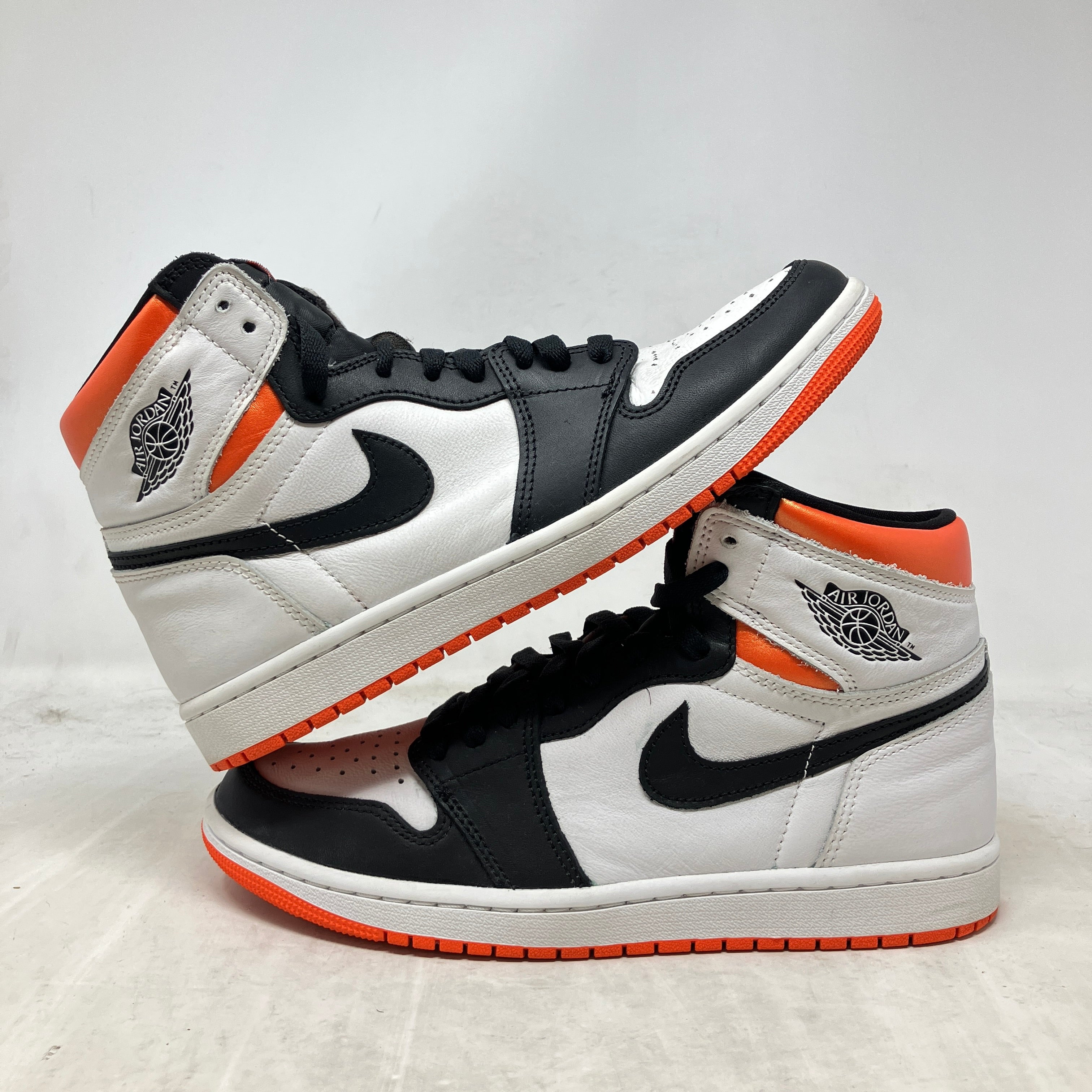 Jordan 1 Retro High Electro Orange