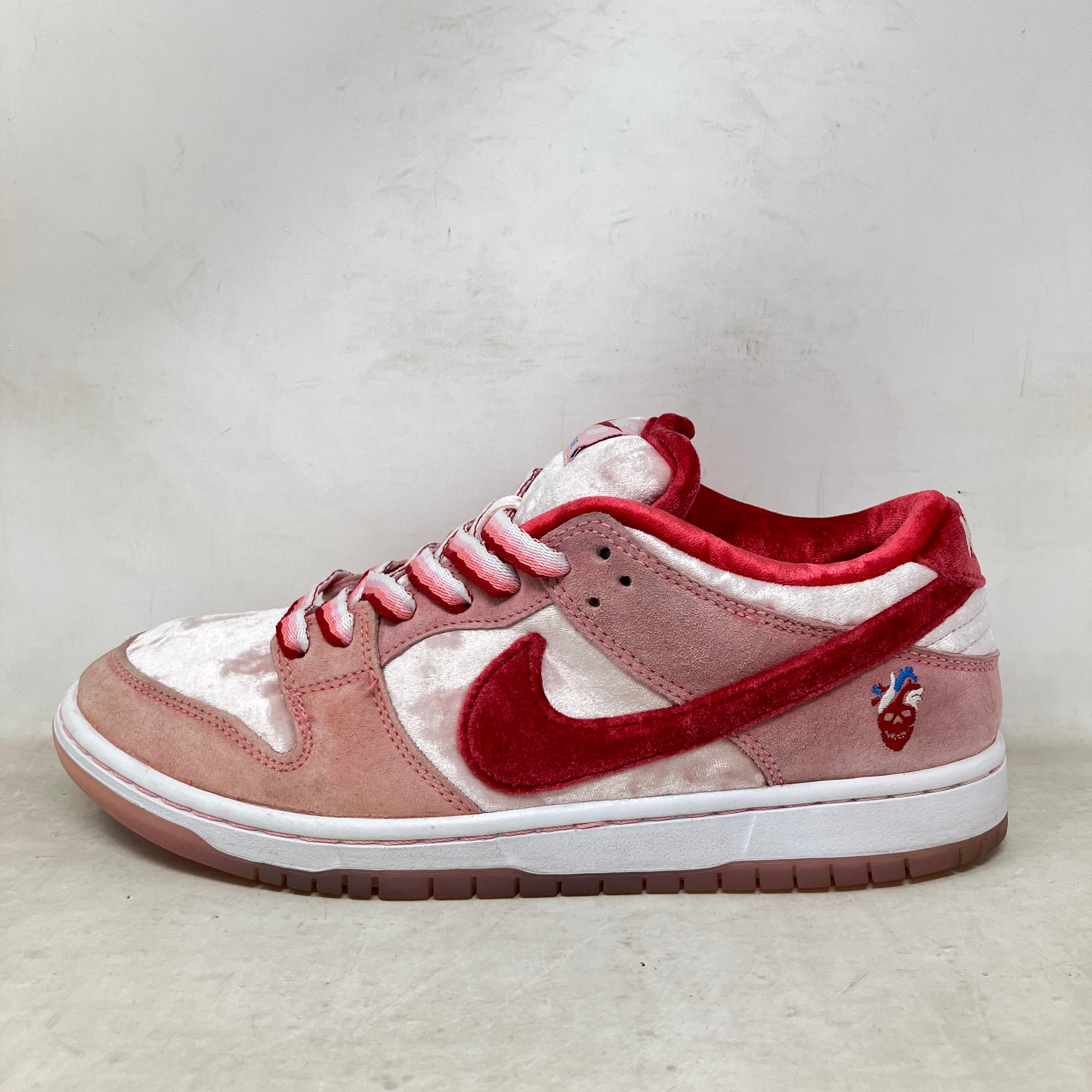SBダンクlow STRANGELOVE Nike SB Dunk Low StrangeLove Skateboards – Hidden Realm