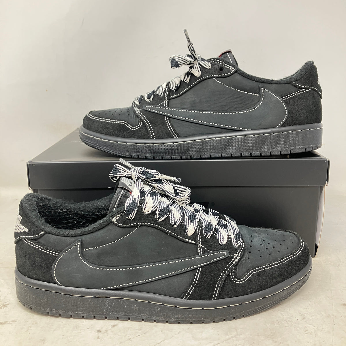 Jordan 1 Retro Low OG SP Travis Scott Black Phantom