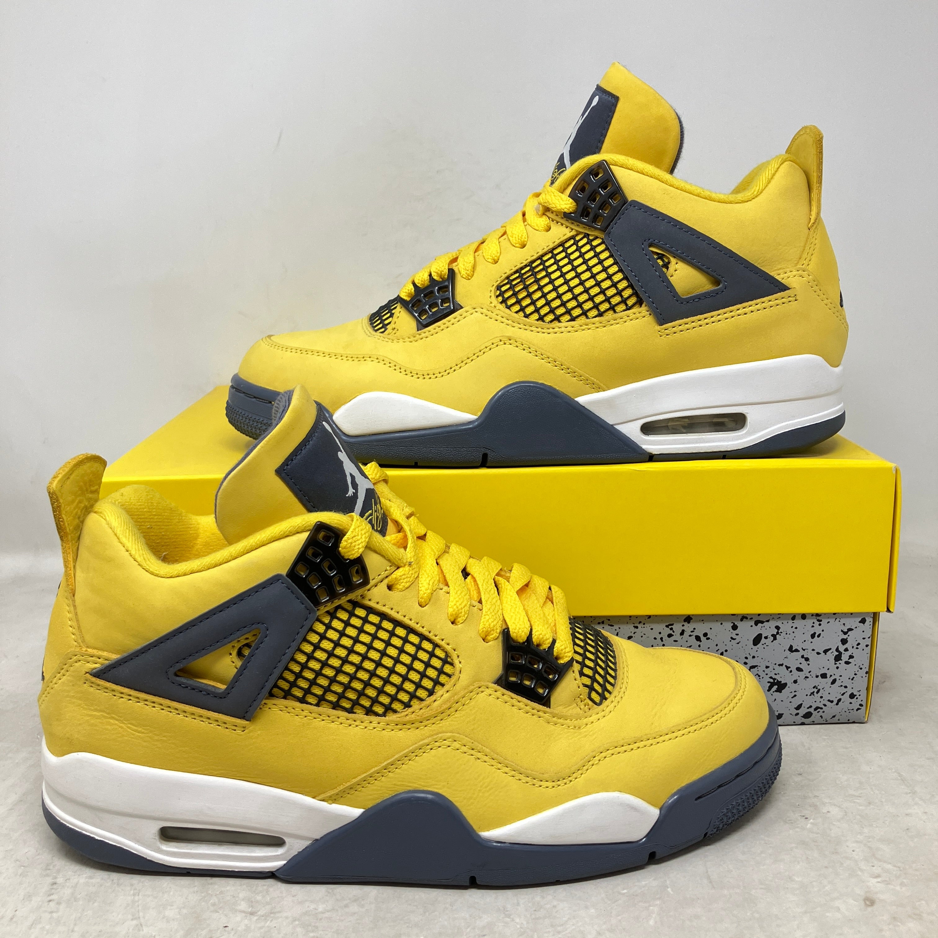 Jordan 4 Retro Lightning (2021)