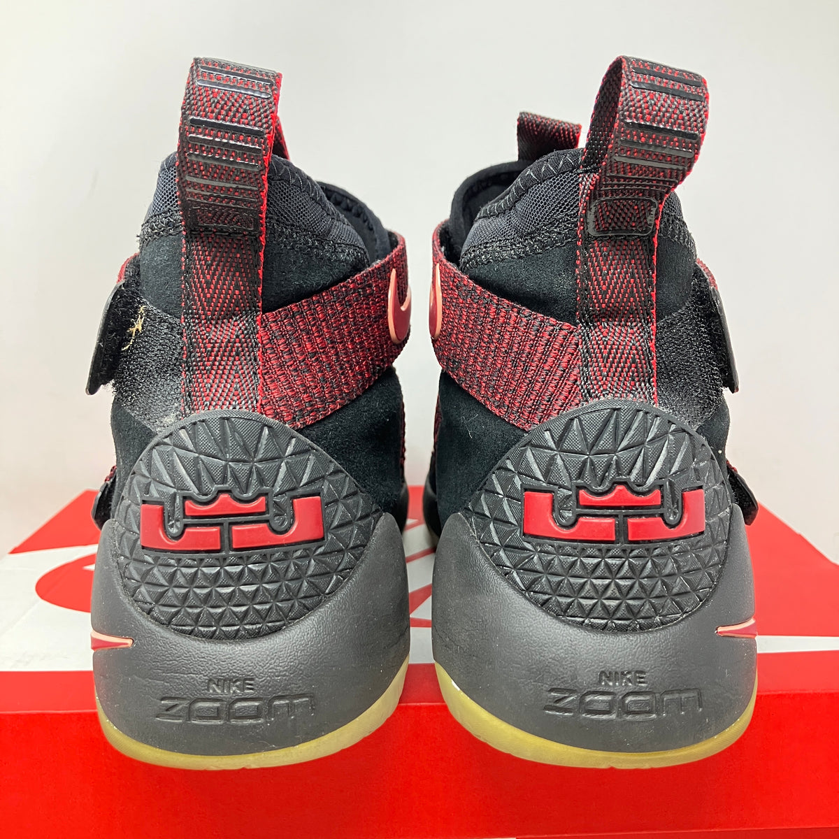 Nike LeBron Soldier 11 Red Stardust