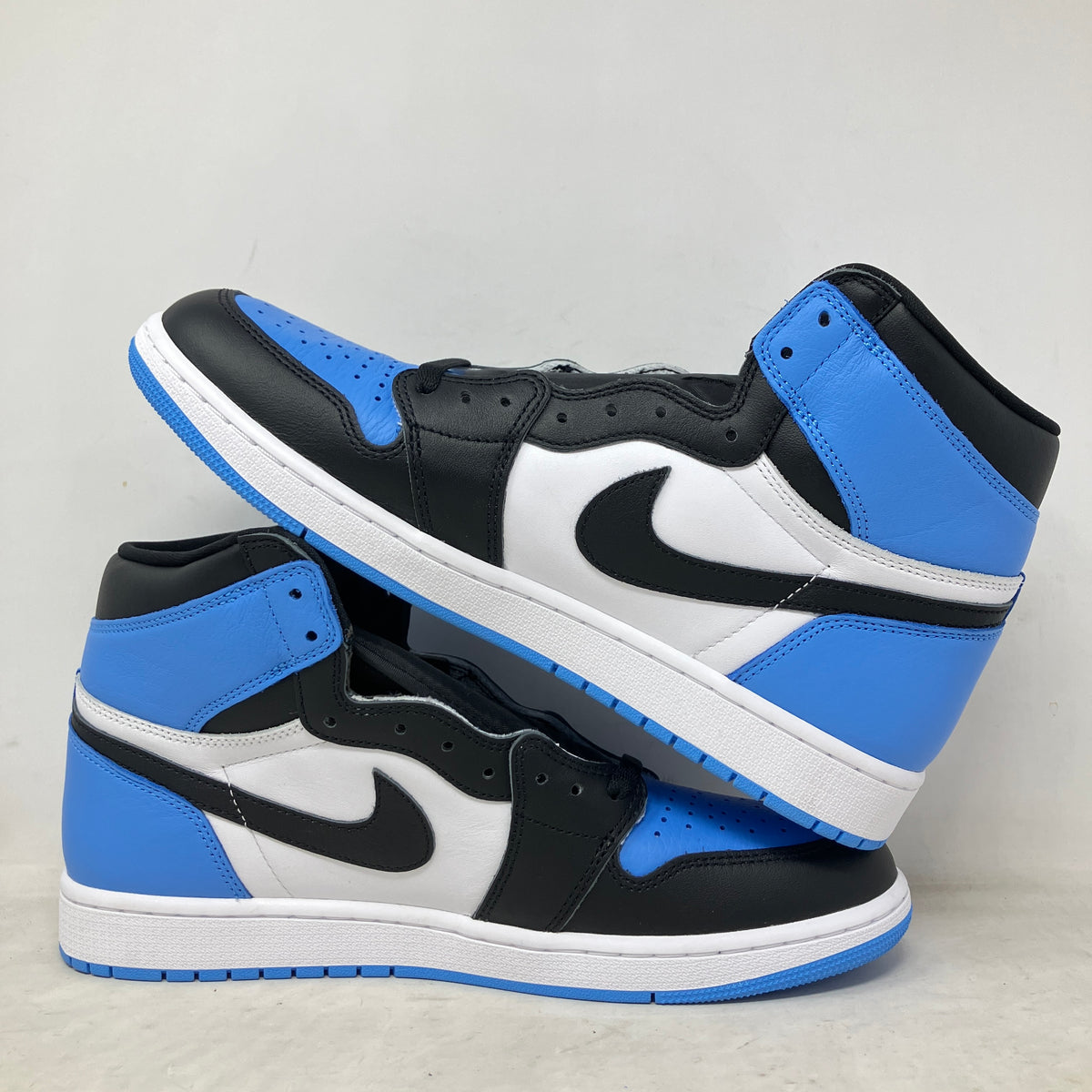 Jordan 1 Retro High OG UNC Toe