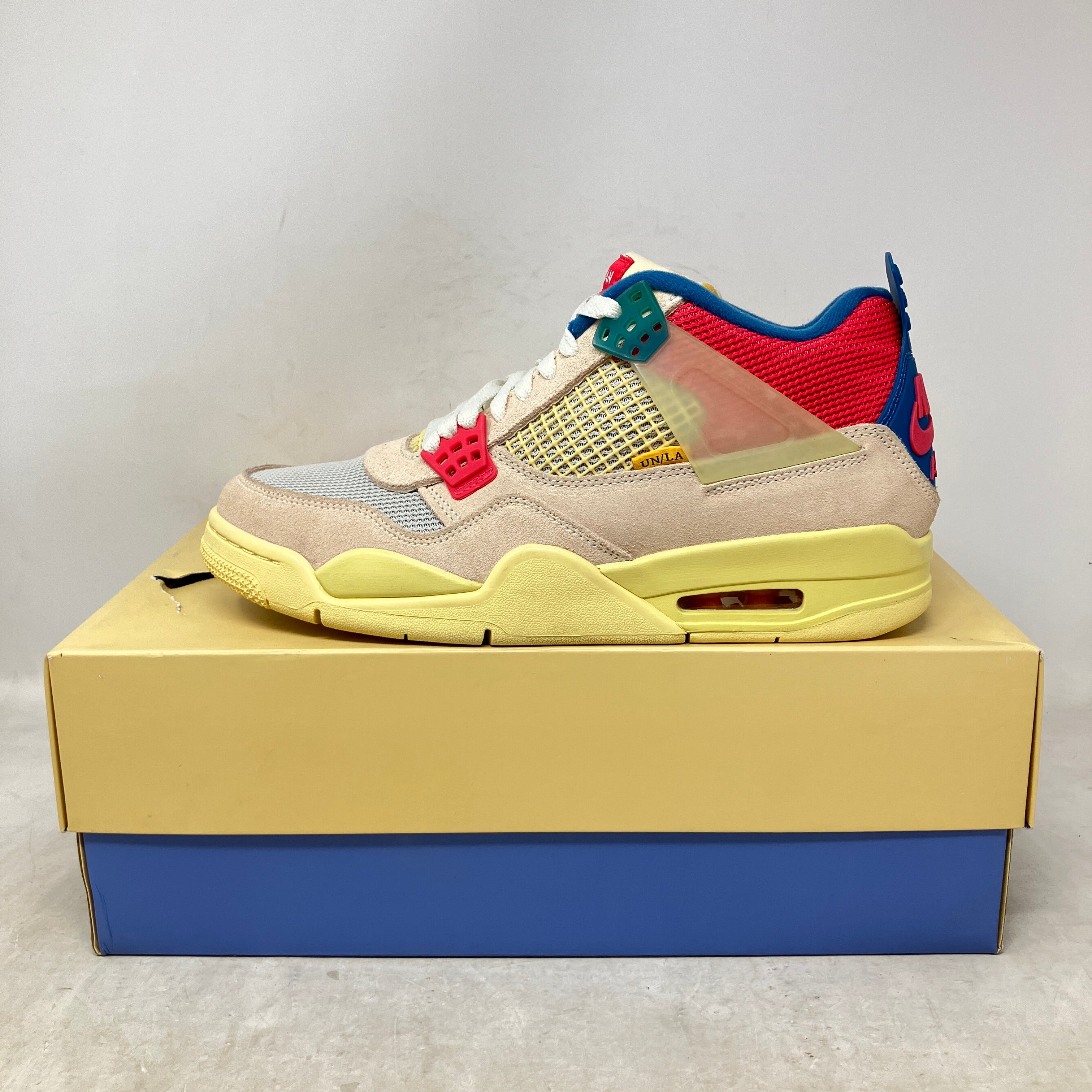 Jordan 4 Retro Union Guava Ice