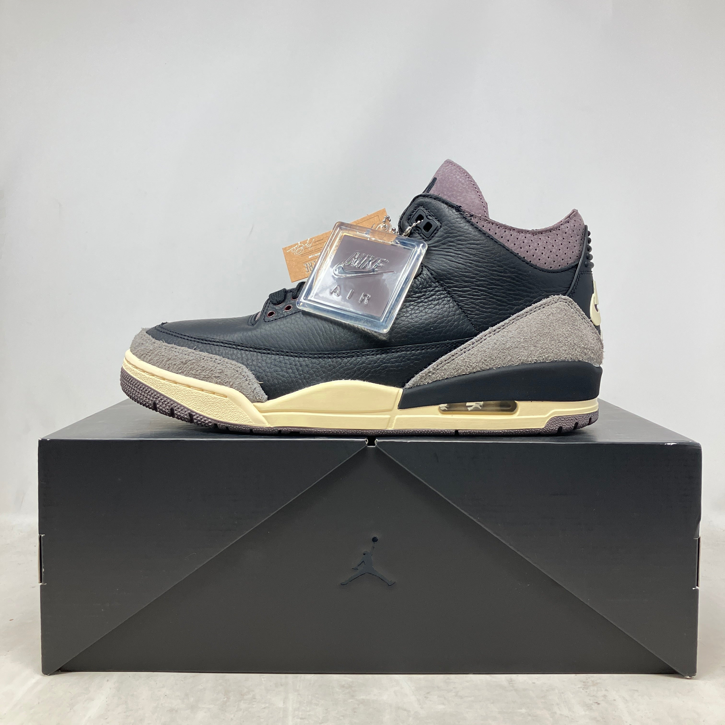 Jordan 3 Retro OG SP A Ma Maniére While You Were Sleeping (Women's)