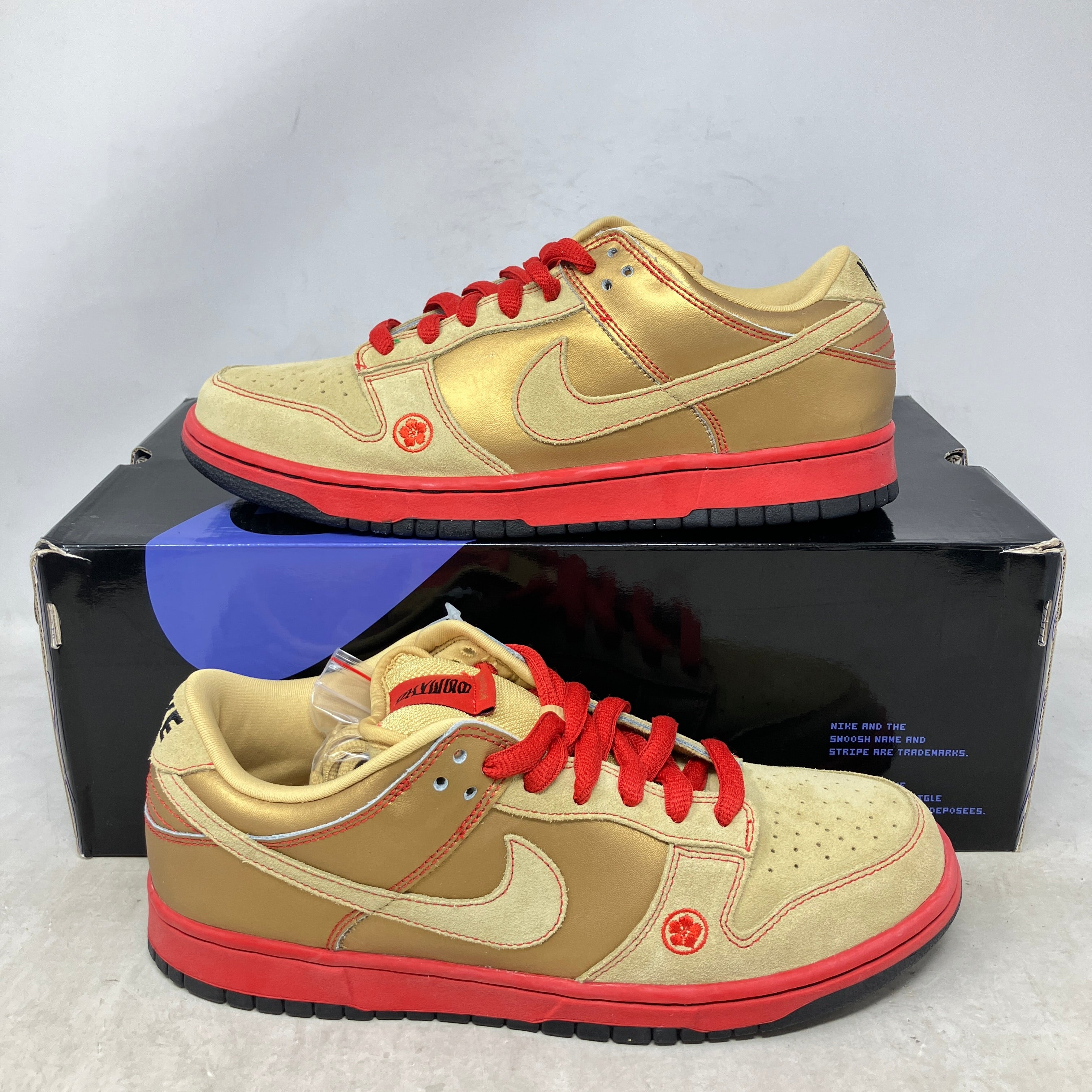 Nike SB Dunk Low Money Cat