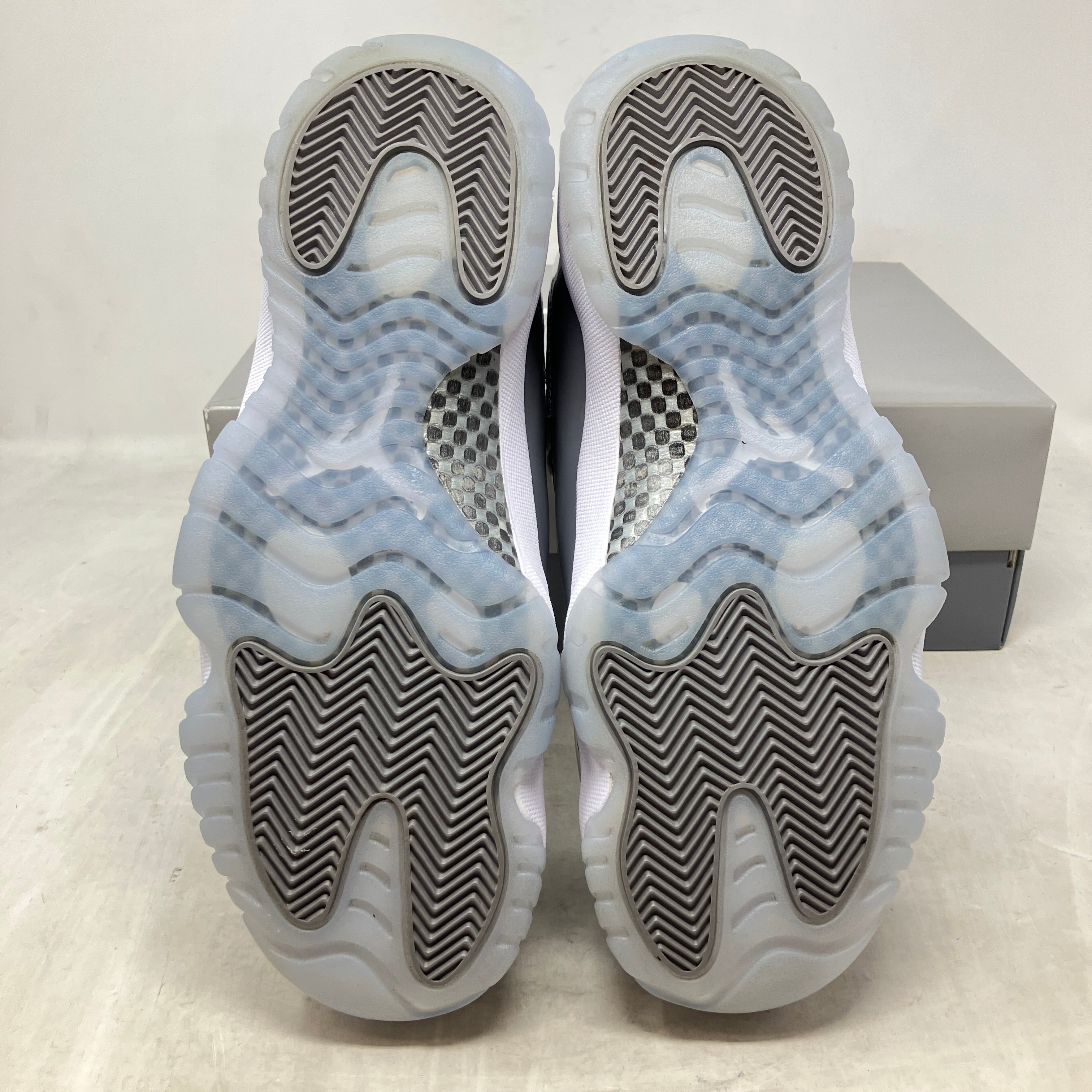 Jordan 11 Retro Cool Grey (2021)