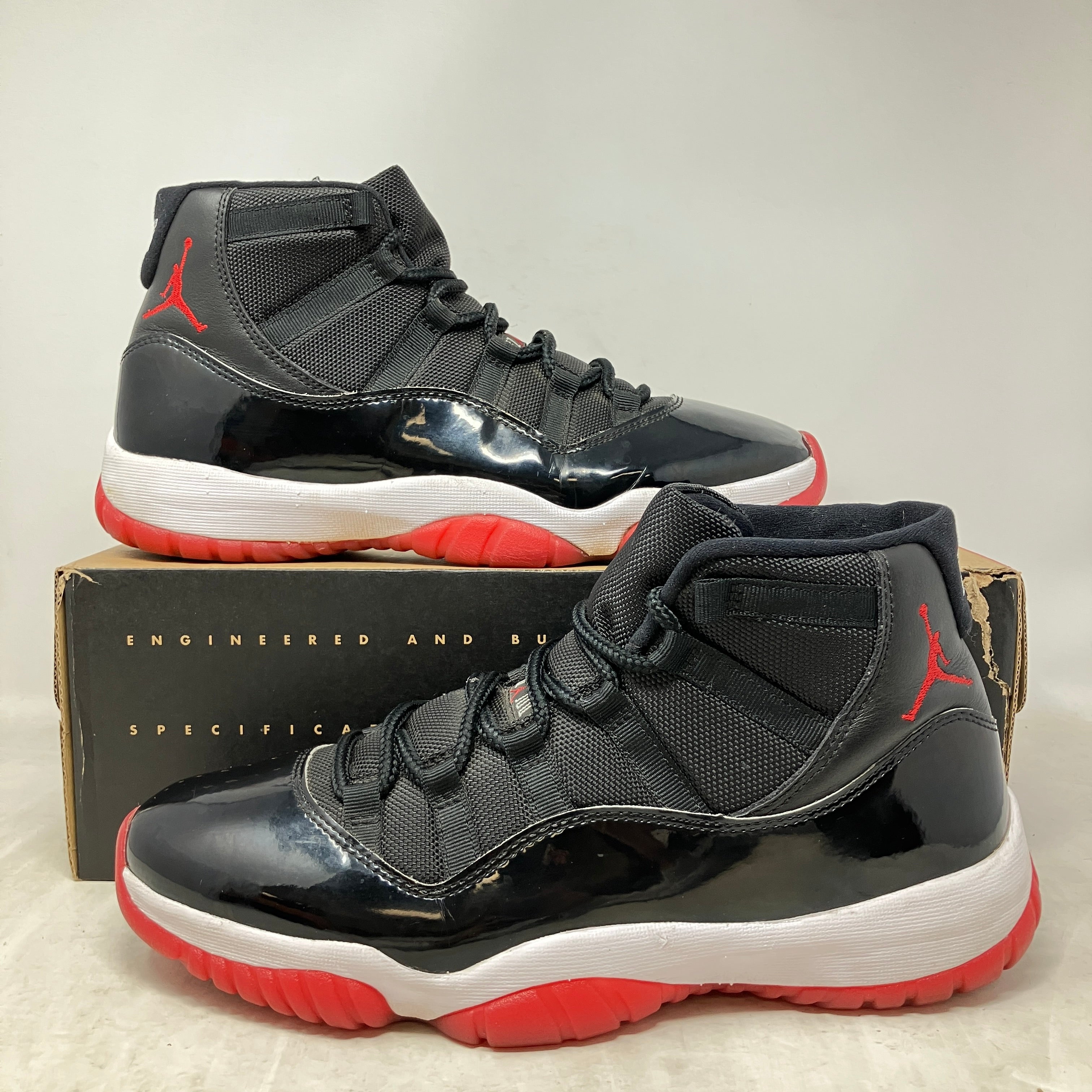 Jordan 11 Retro Playoffs Bred (2019)
