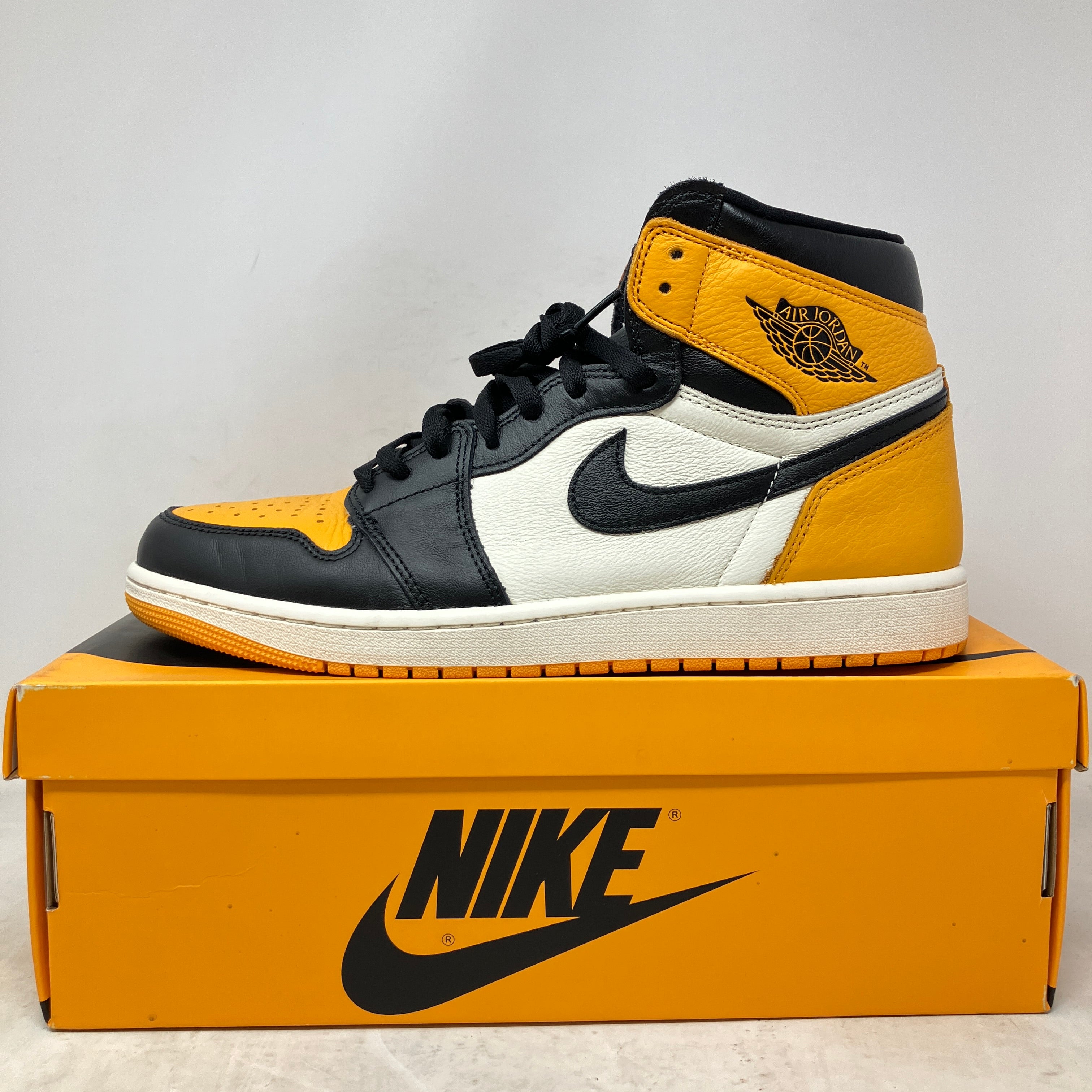 Jordan 1 Retro High OG Taxi – Hidden Realm