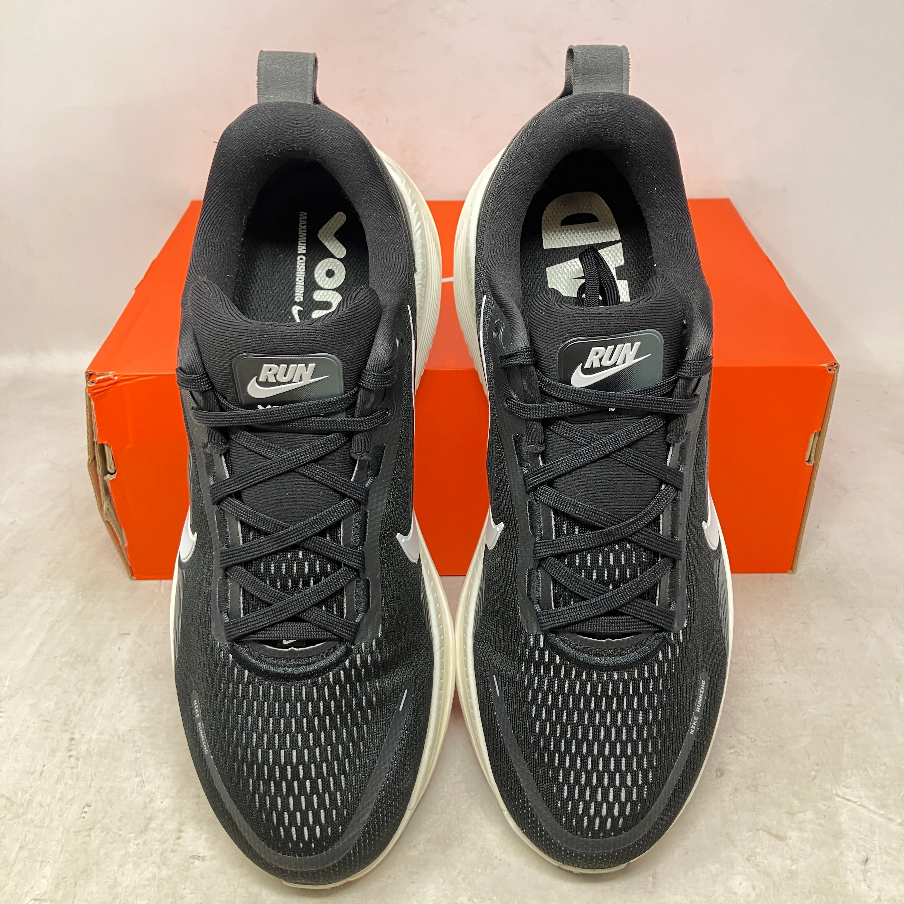 Nike Vomero 18 Black Coconut Milk Light Iron Ore Summit White
