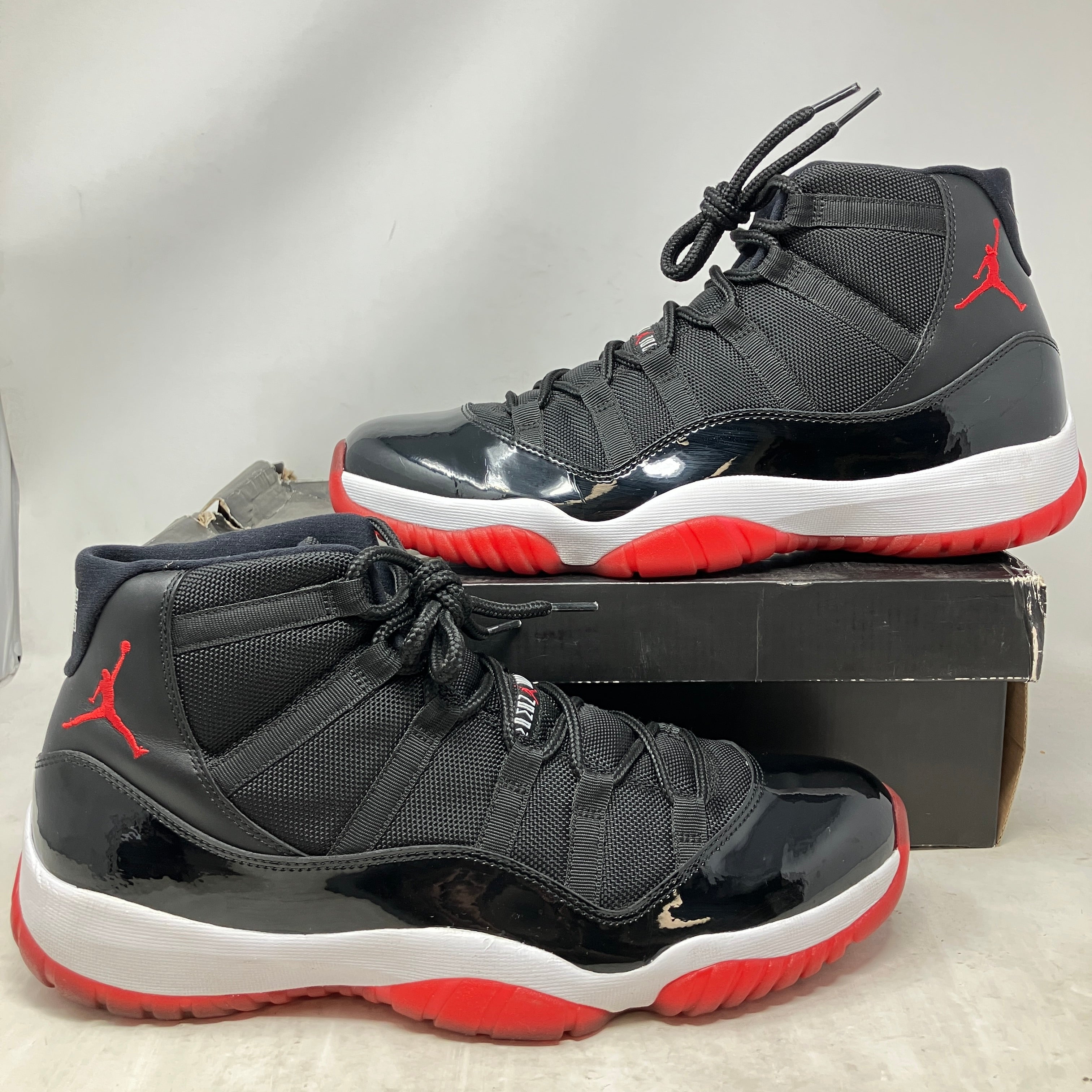 Jordan 11 Retro Playoffs (2012)
