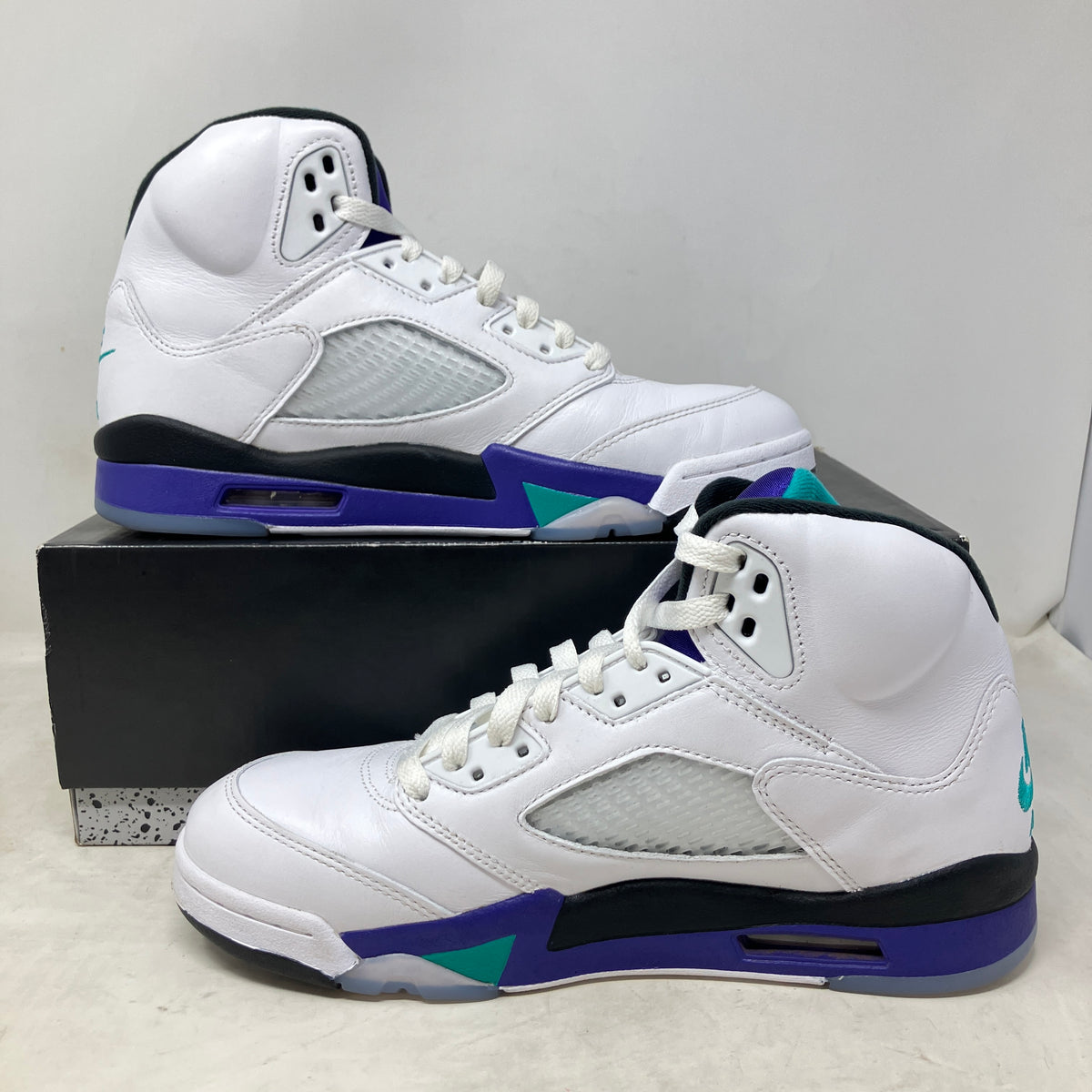 Jordan 5 Retro Grape (2025)