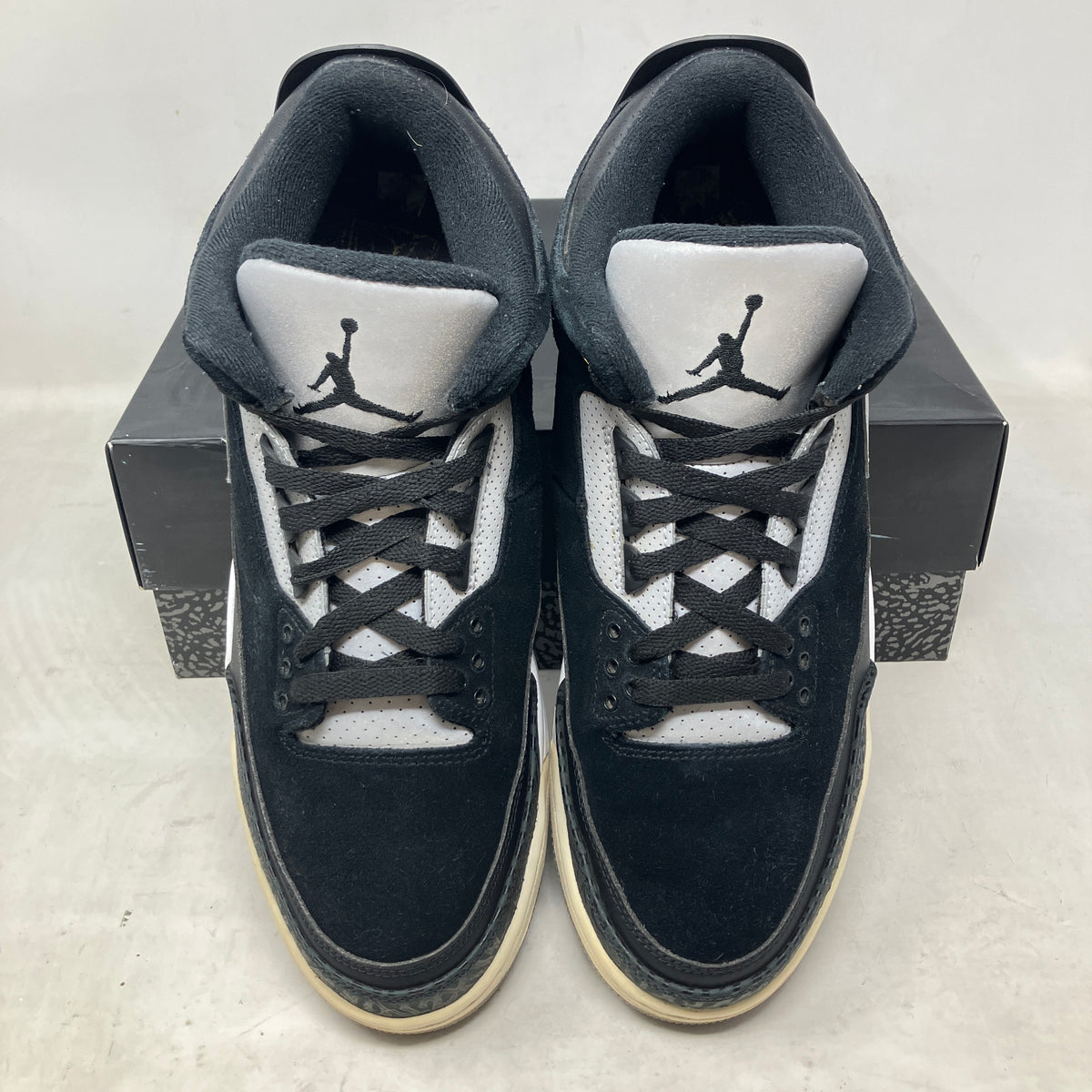 Jordan 3 Retro Tinker Black Cement Gold