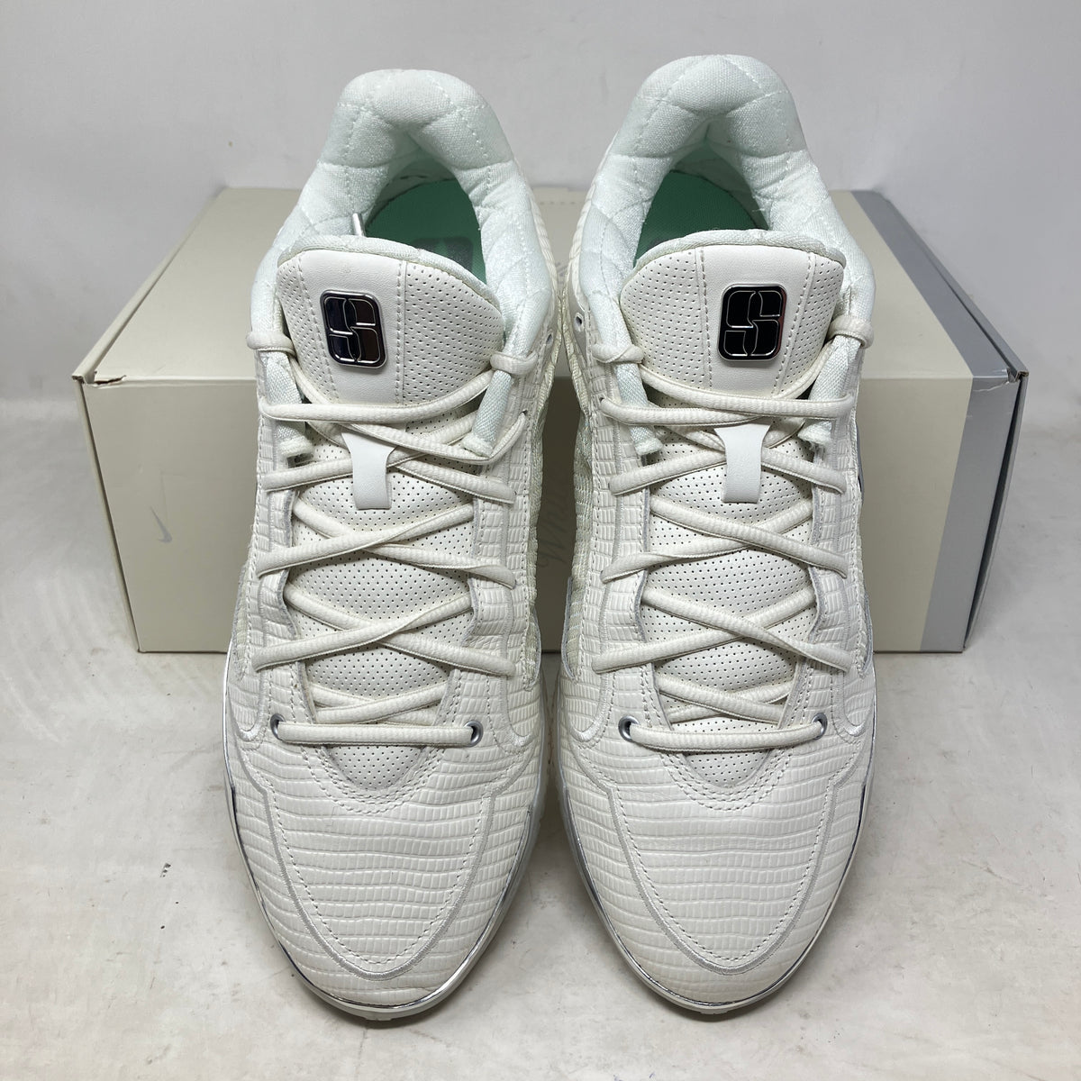 Nike Sabrina 4 LX White Label (Women's)